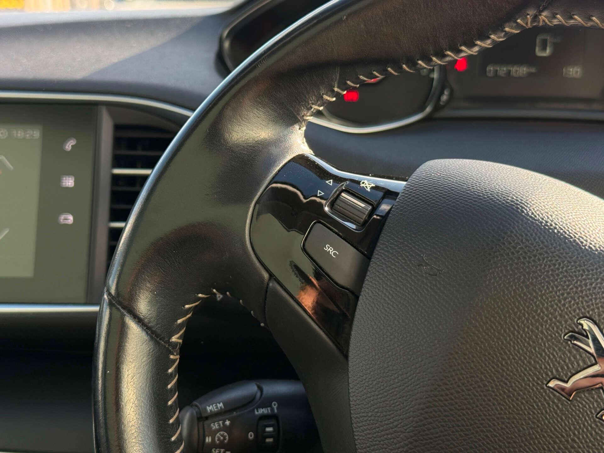Peugeot 308 view 49