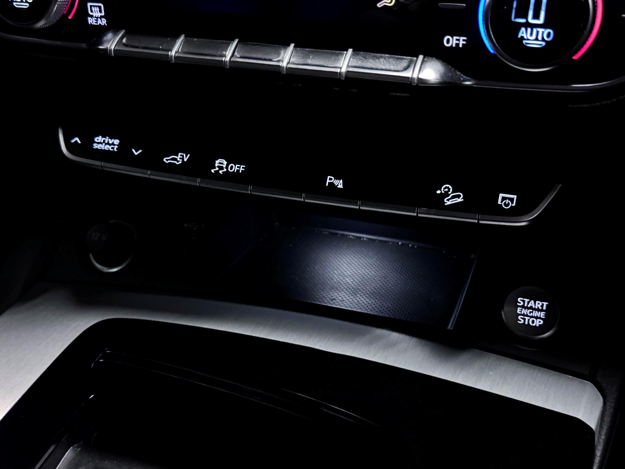 Audi Q5 view 38
