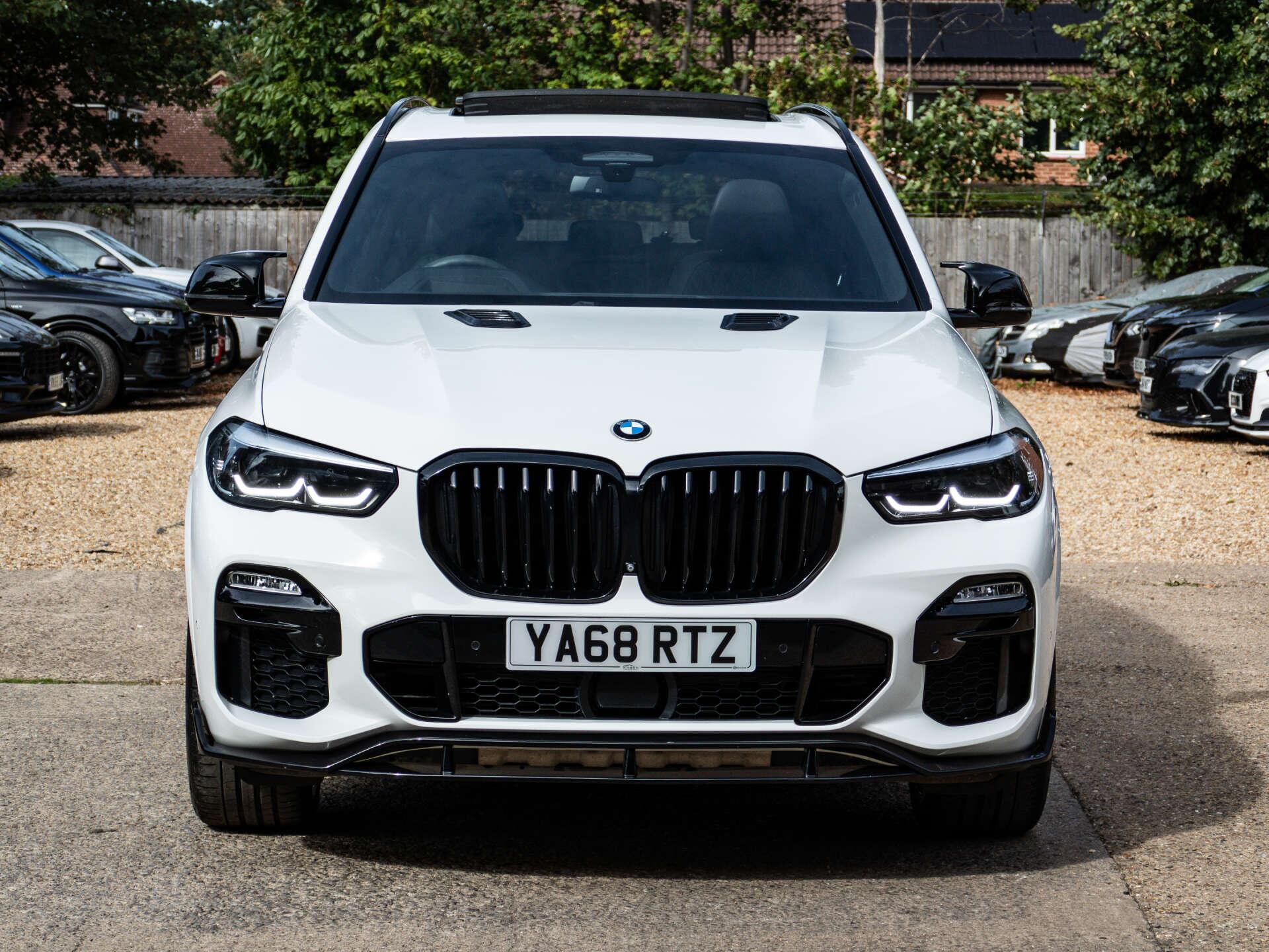 BMW X5 view 9
