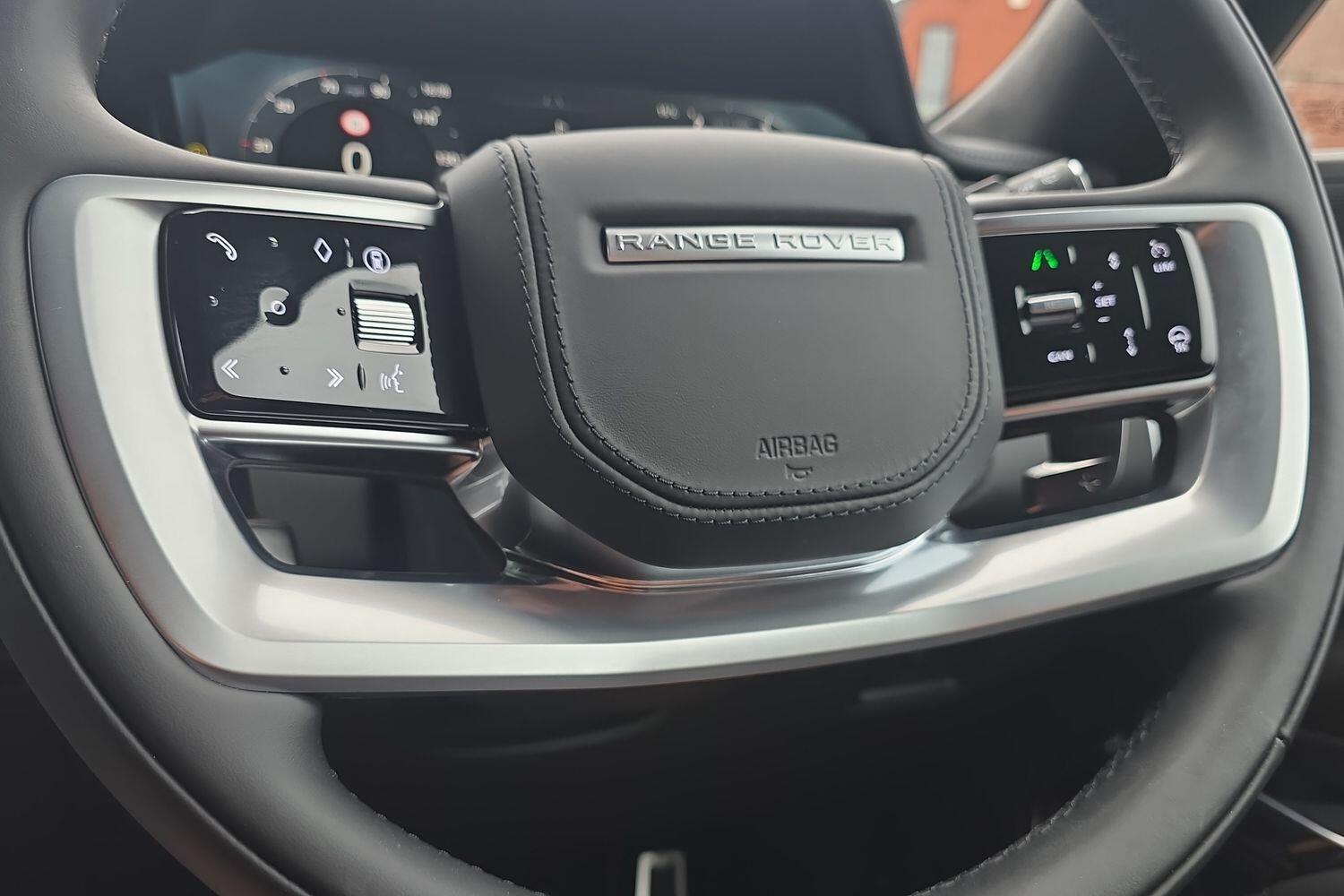 Land Rover Range Rover view 35