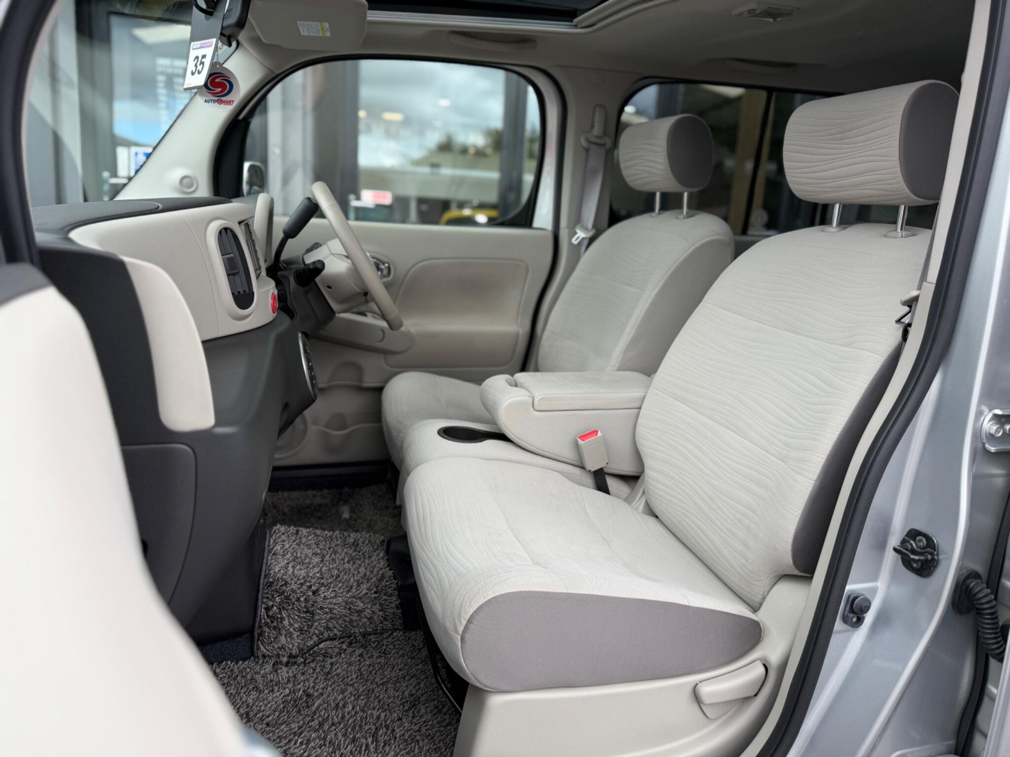 Nissan Cube view 26