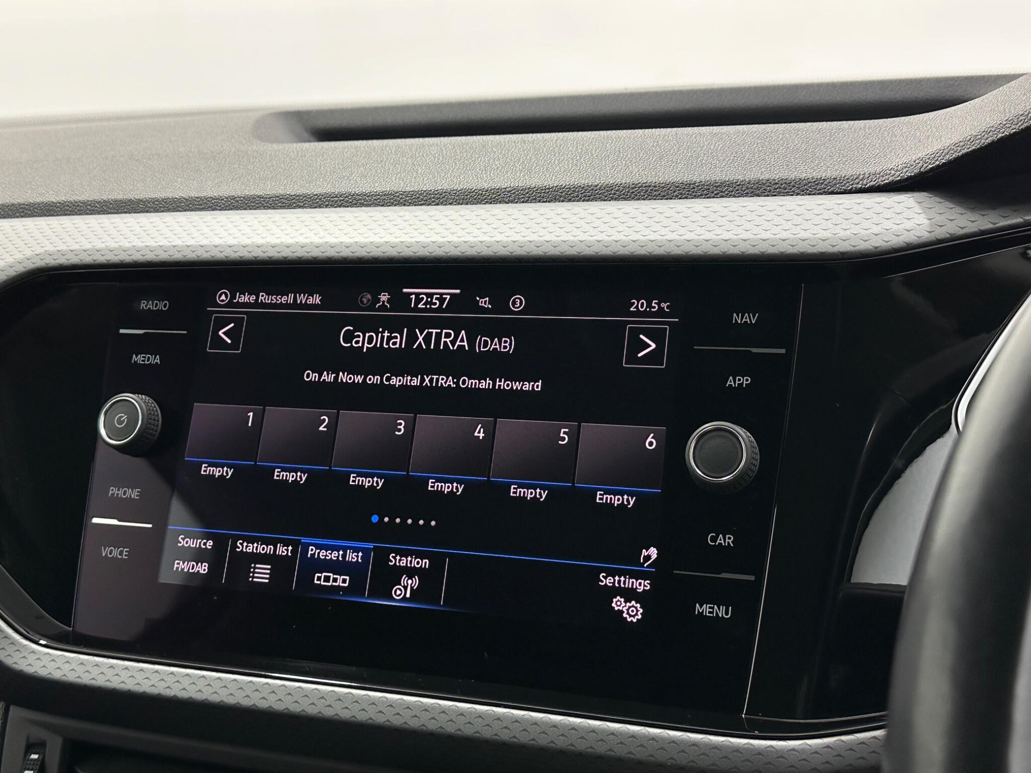 Volkswagen T-Cross view 26