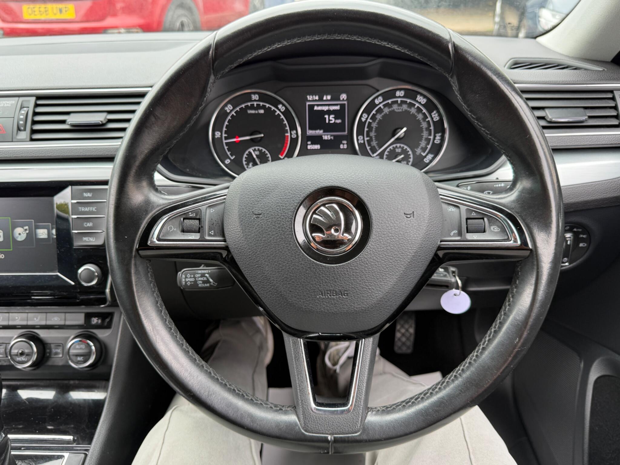 Skoda Superb - Image 61