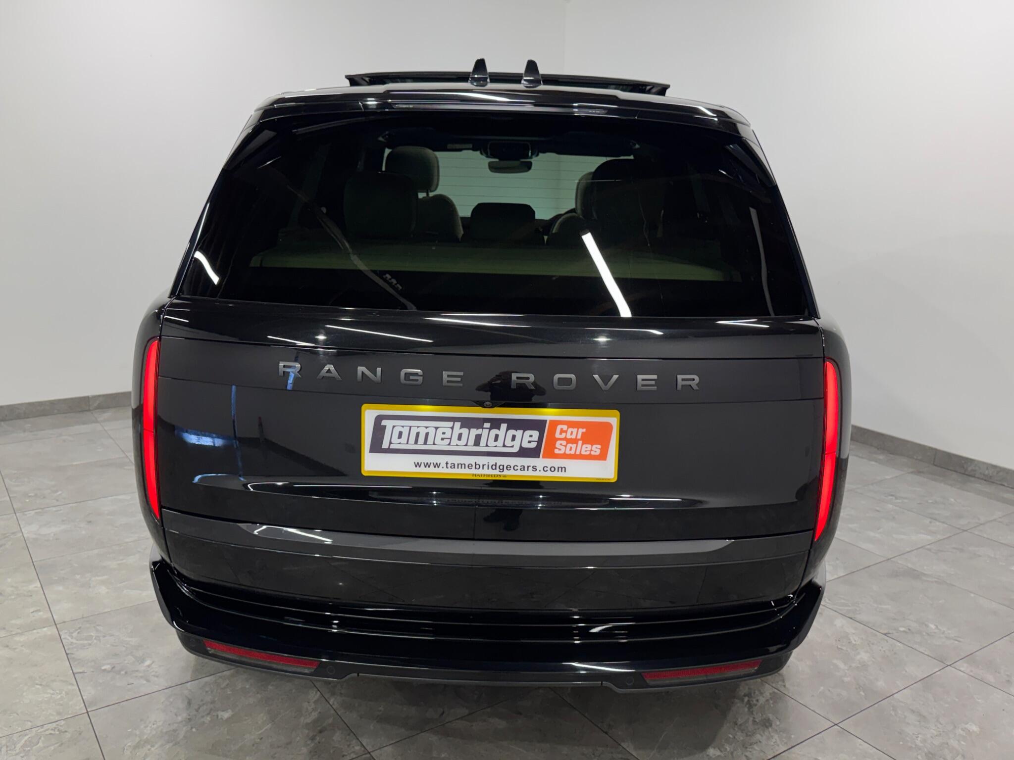 Land Rover Range Rover view 7