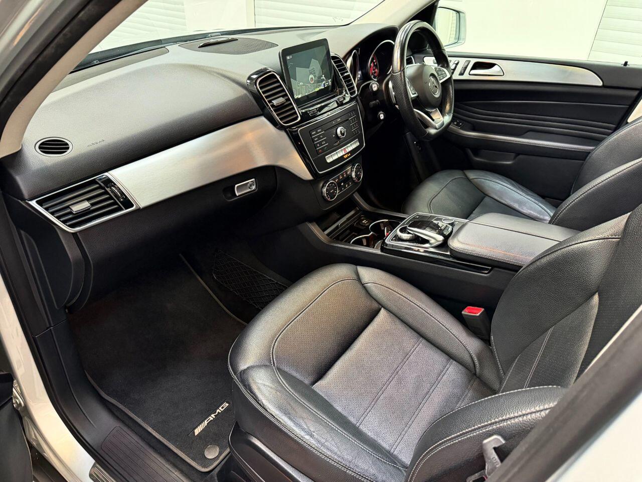 Mercedes-Benz Gle view 7