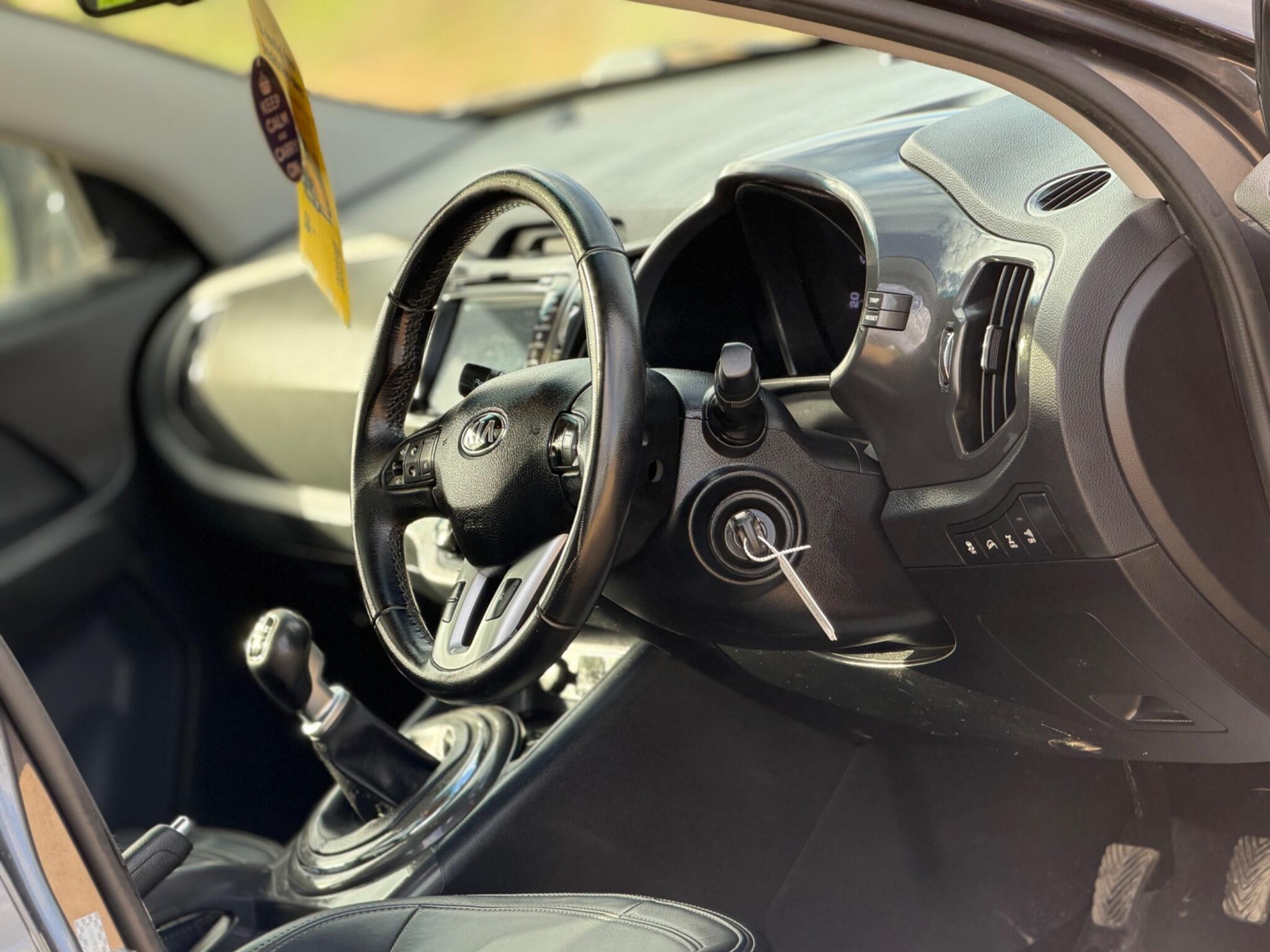 2013 Kia Sportage 2.0 CRDi KX-3 AWD Euro 5 5dr image 24