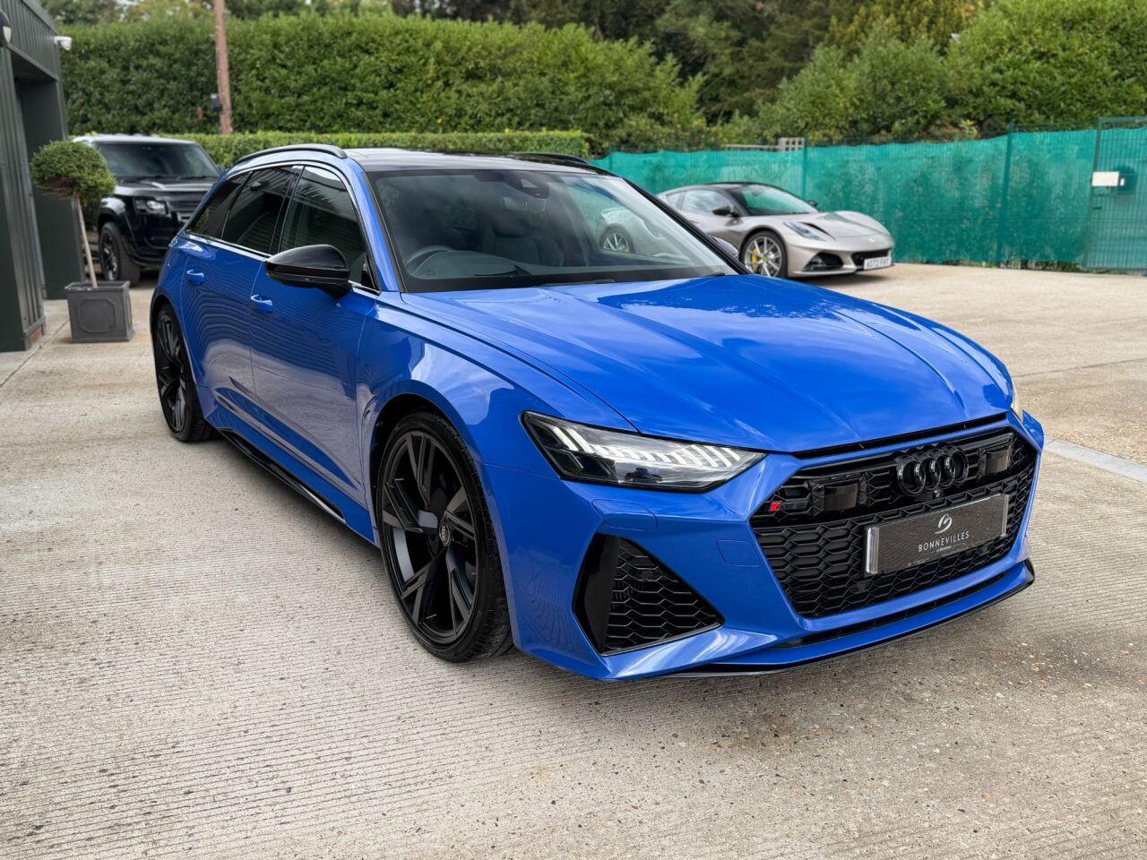 Audi RS6 Avant view 19