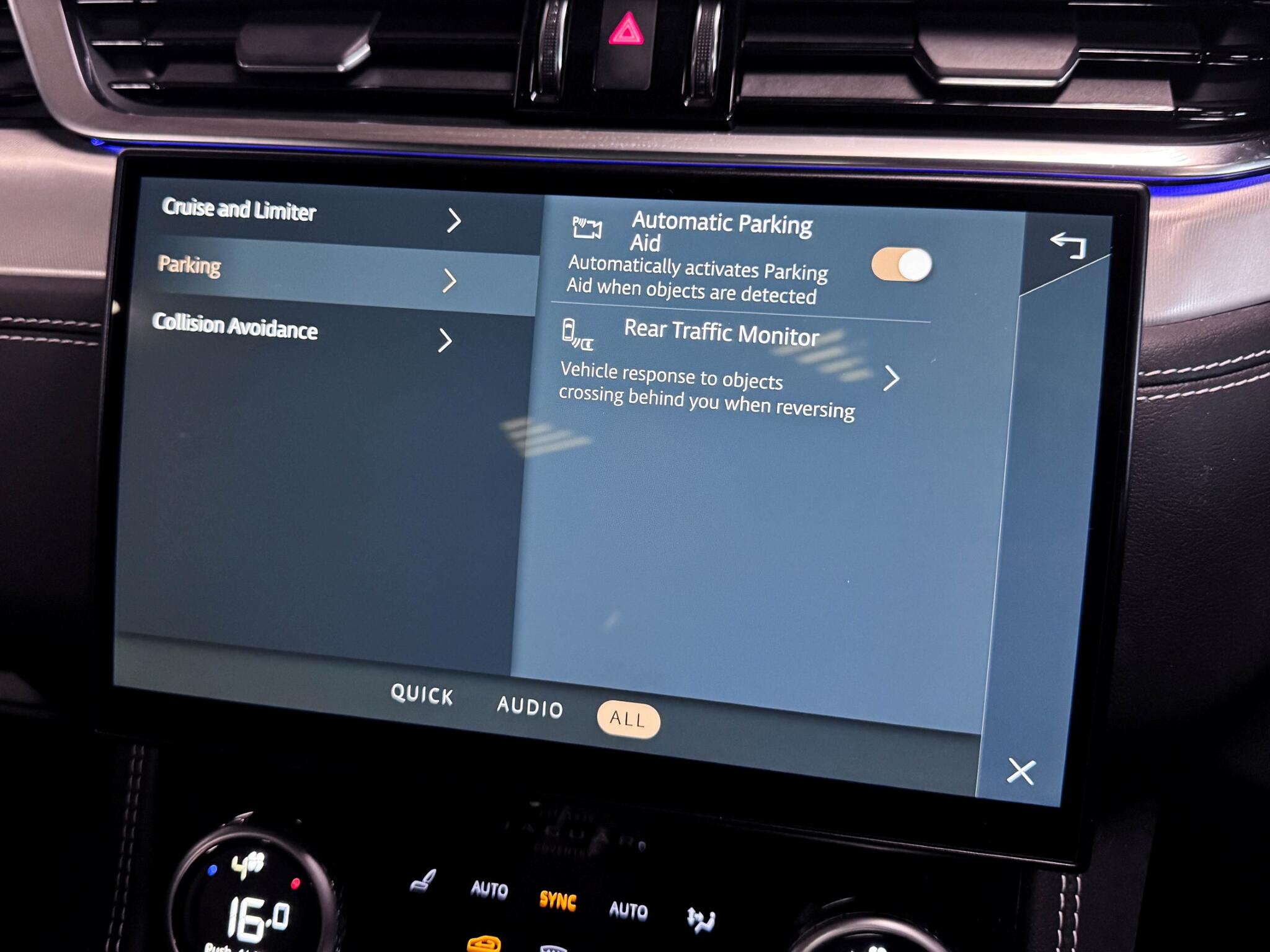 Jaguar F-Pace view 71