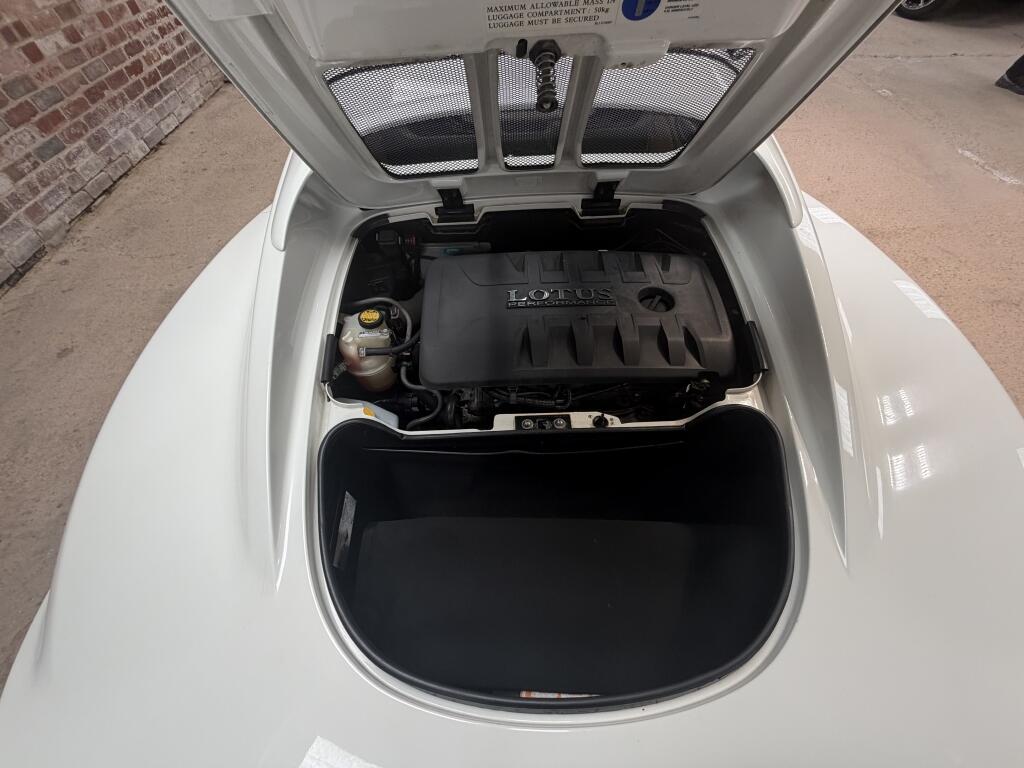 Lotus Elise view 21