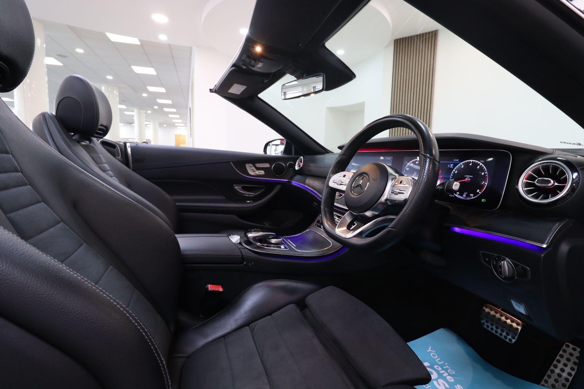 Mercedes-Benz E Class view 21