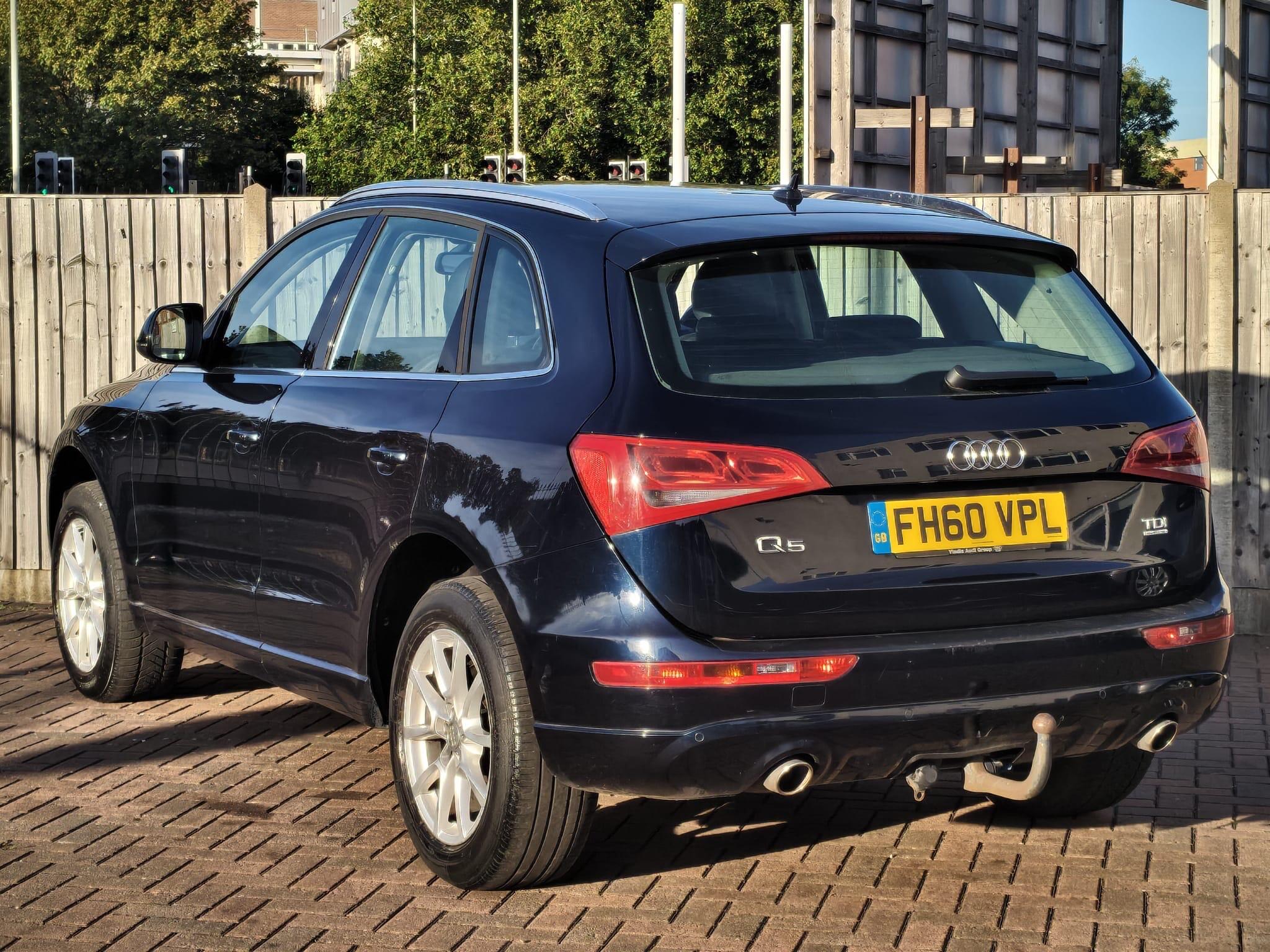 Audi Q5 view 7