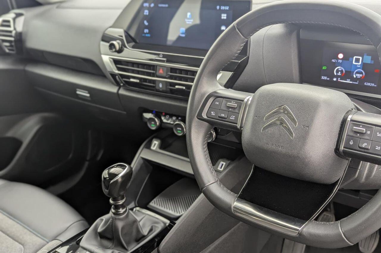 Citroen C4 view 33