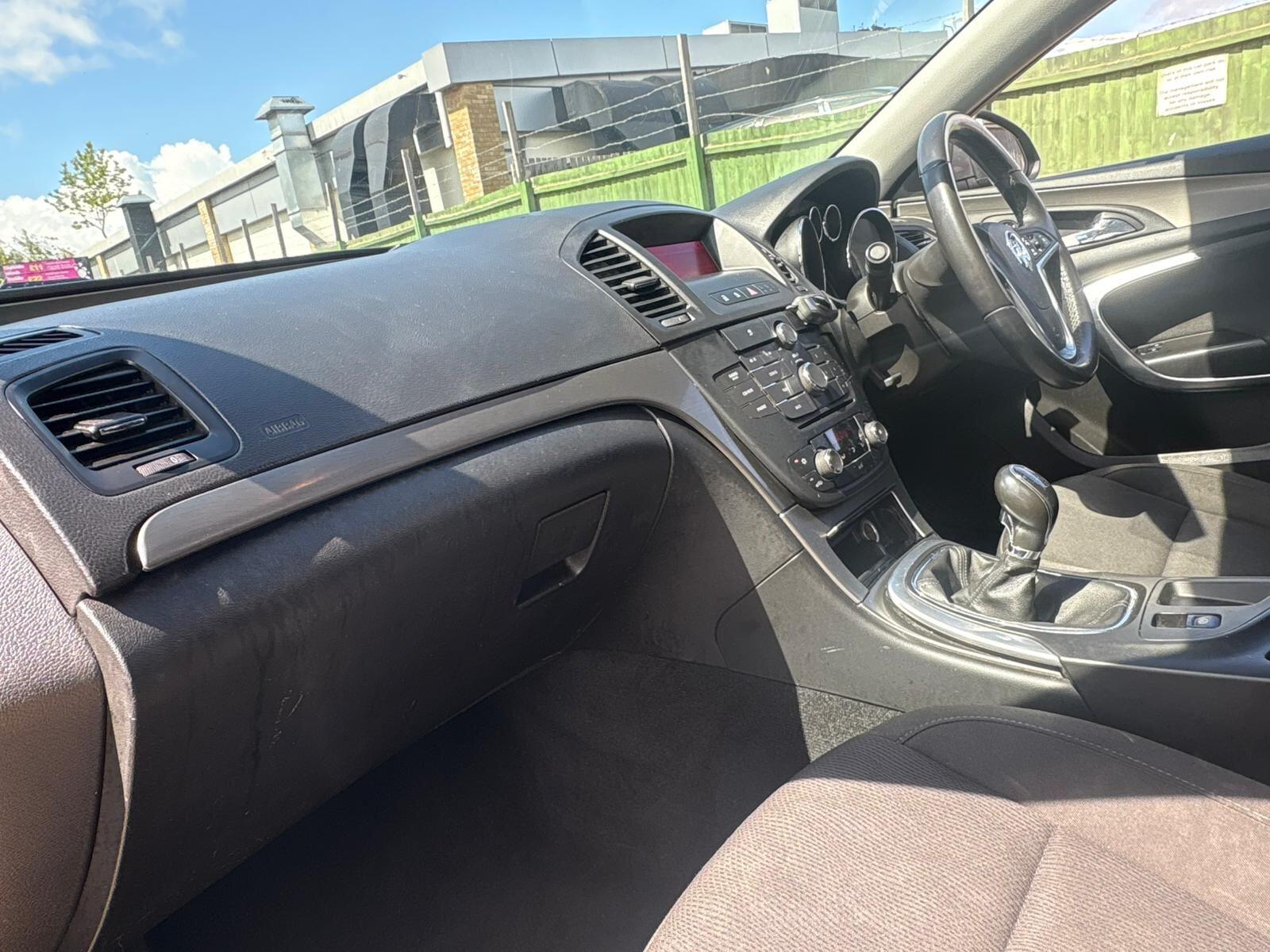Vauxhall Insignia view 20