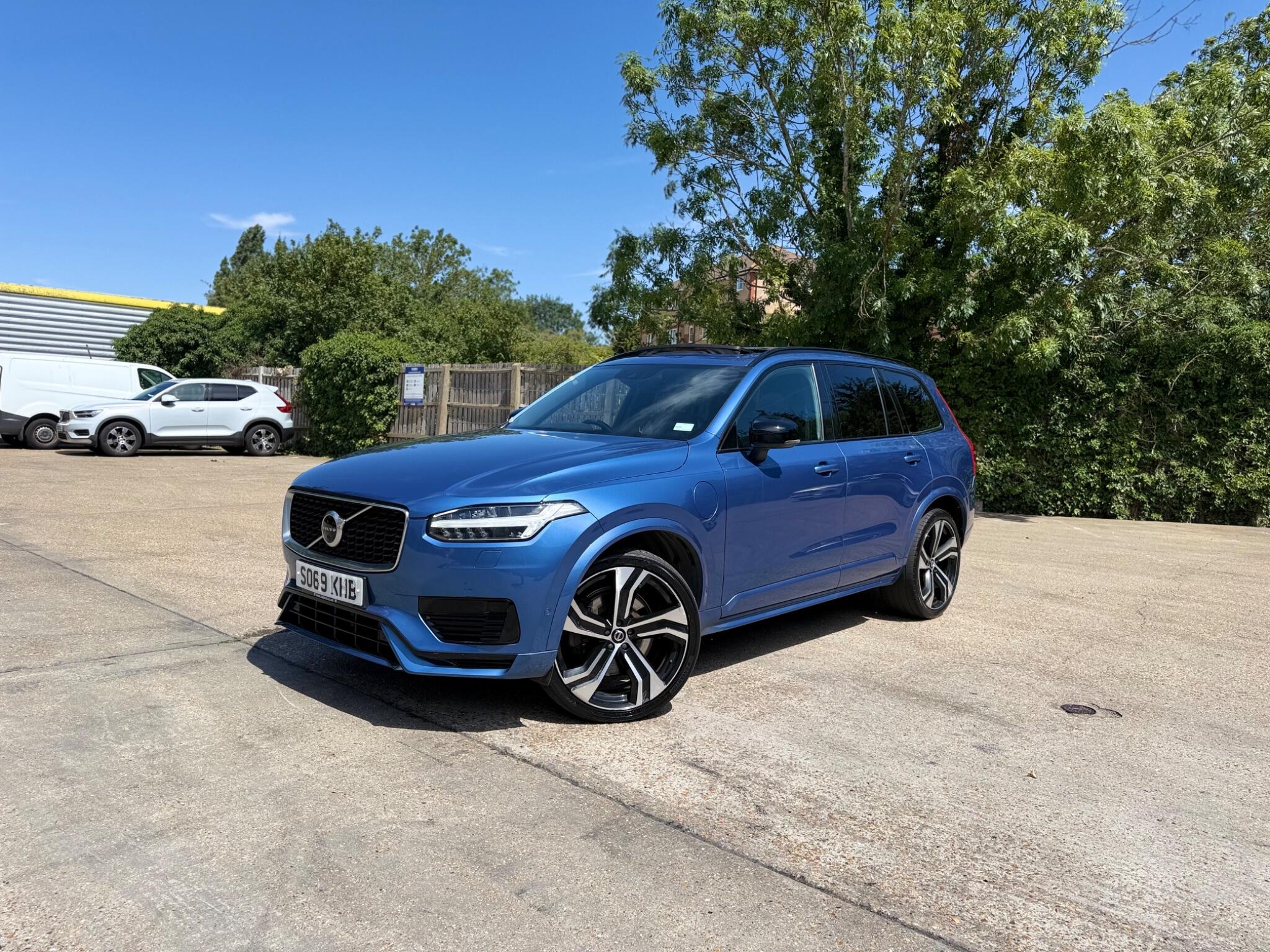 Volvo XC90 view 7