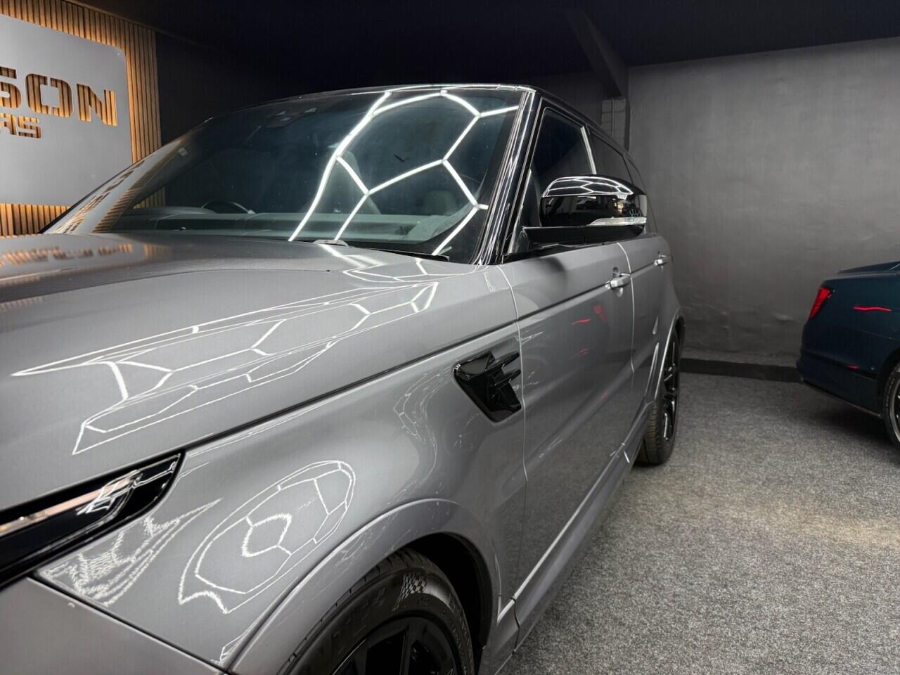 Land Rover Range Rover Sport view 25
