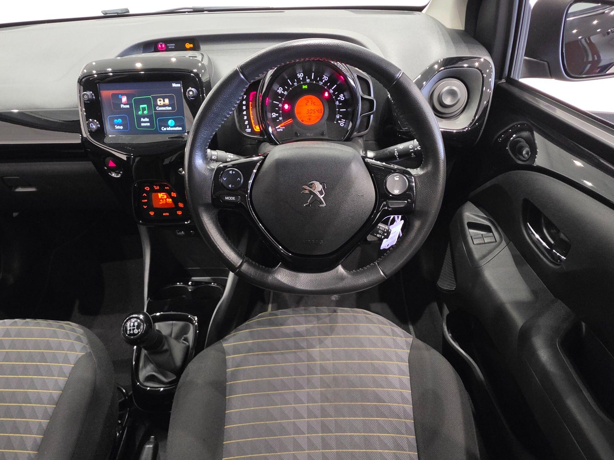 Peugeot 108 view 25