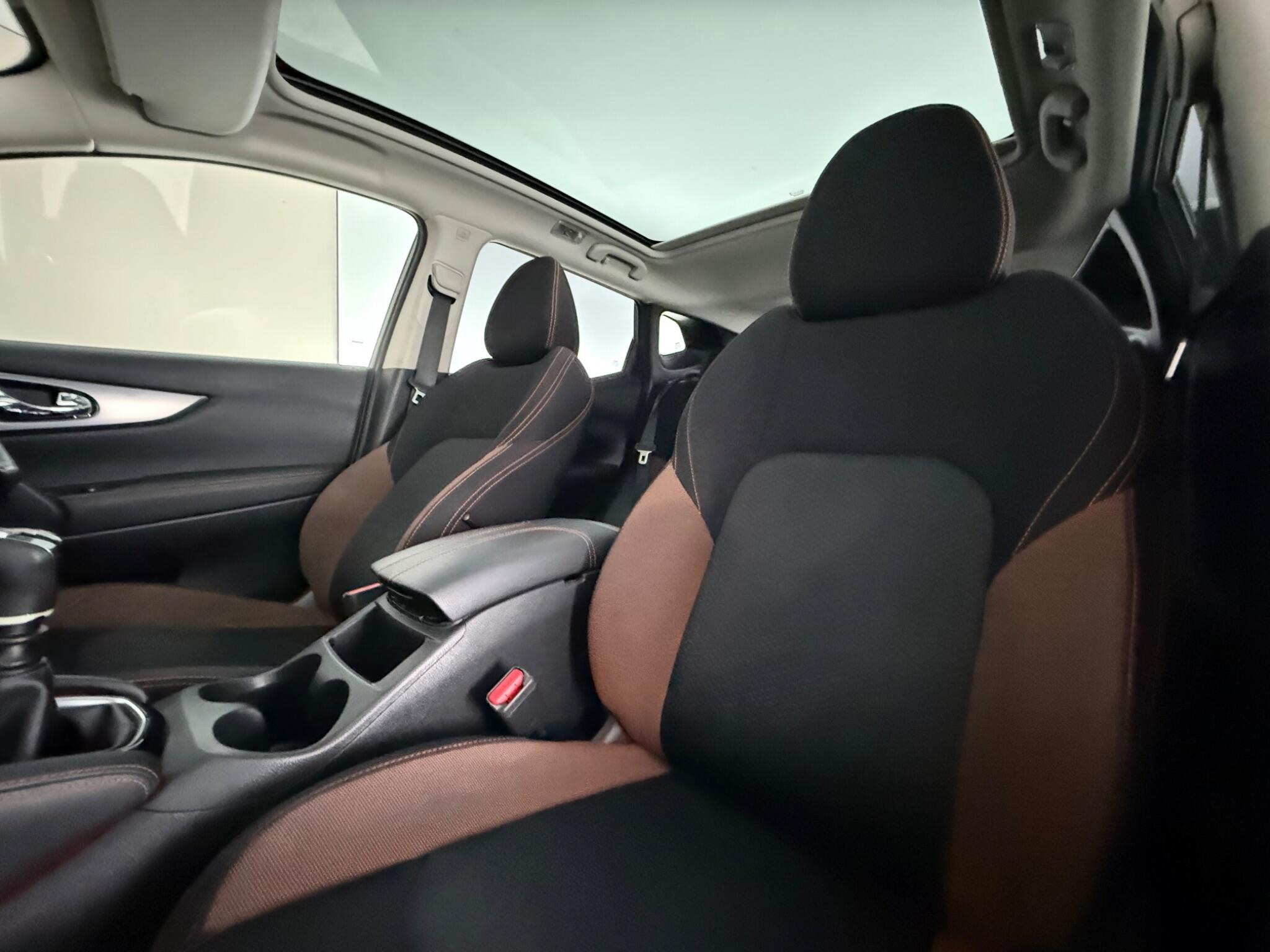 Nissan Qashqai view 28