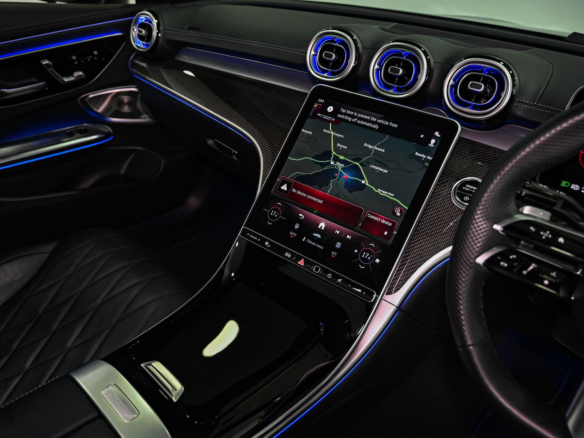 Mercedes-Benz Cle view 13