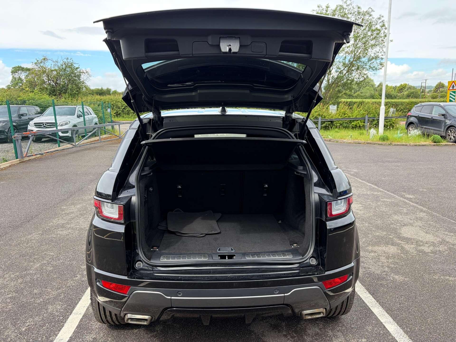 Land Rover Range Rover Evoque view 24