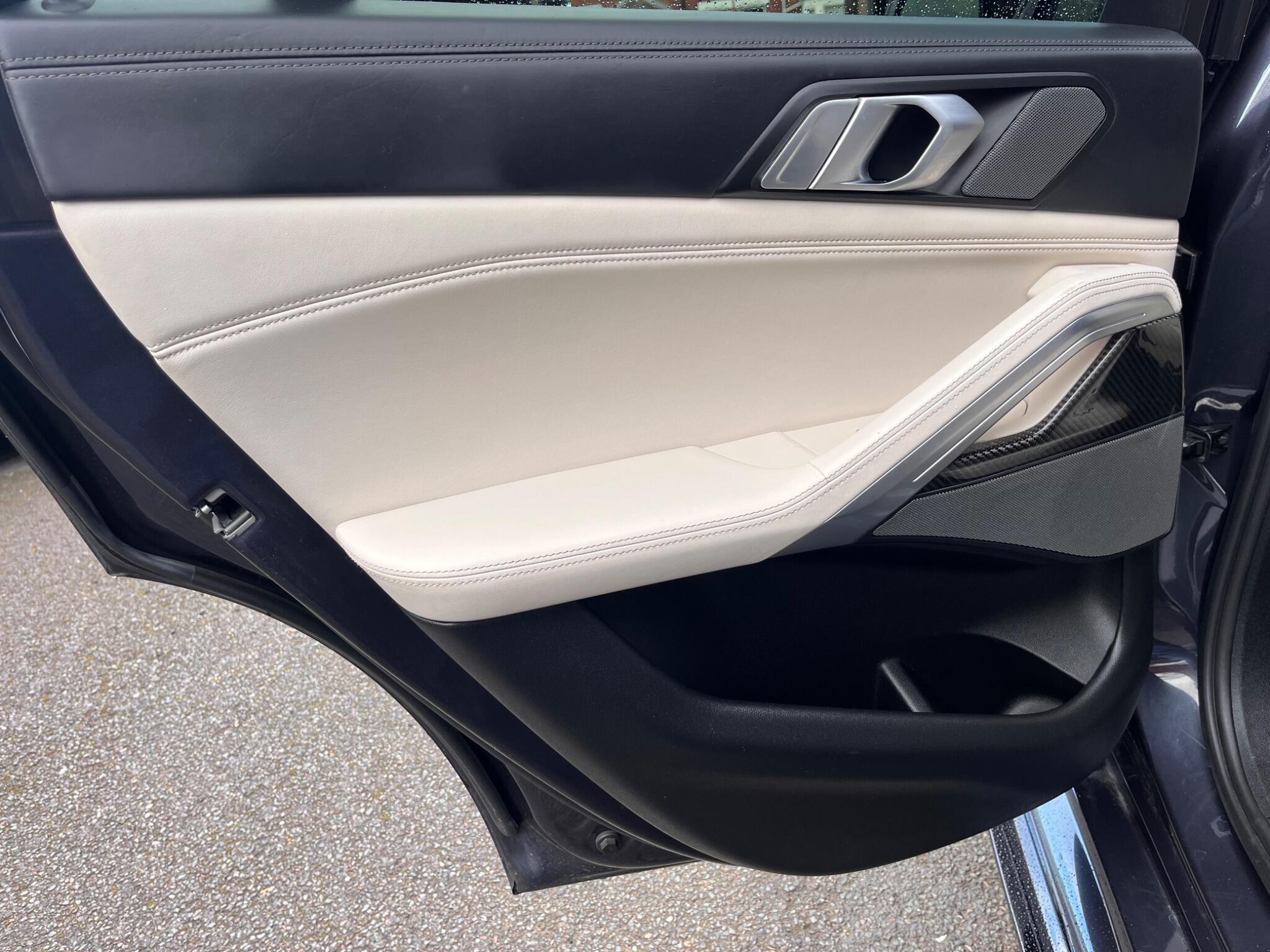 BMW X6 view 70