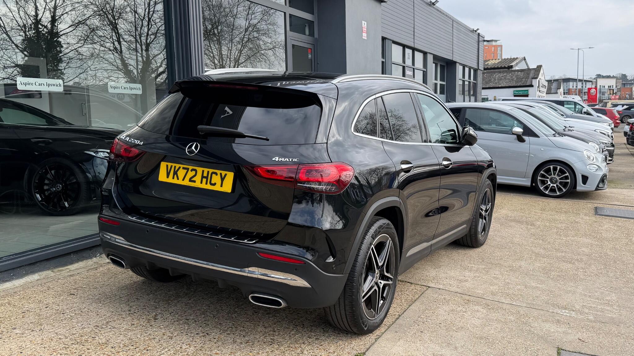 Mercedes-Benz Gla view 7