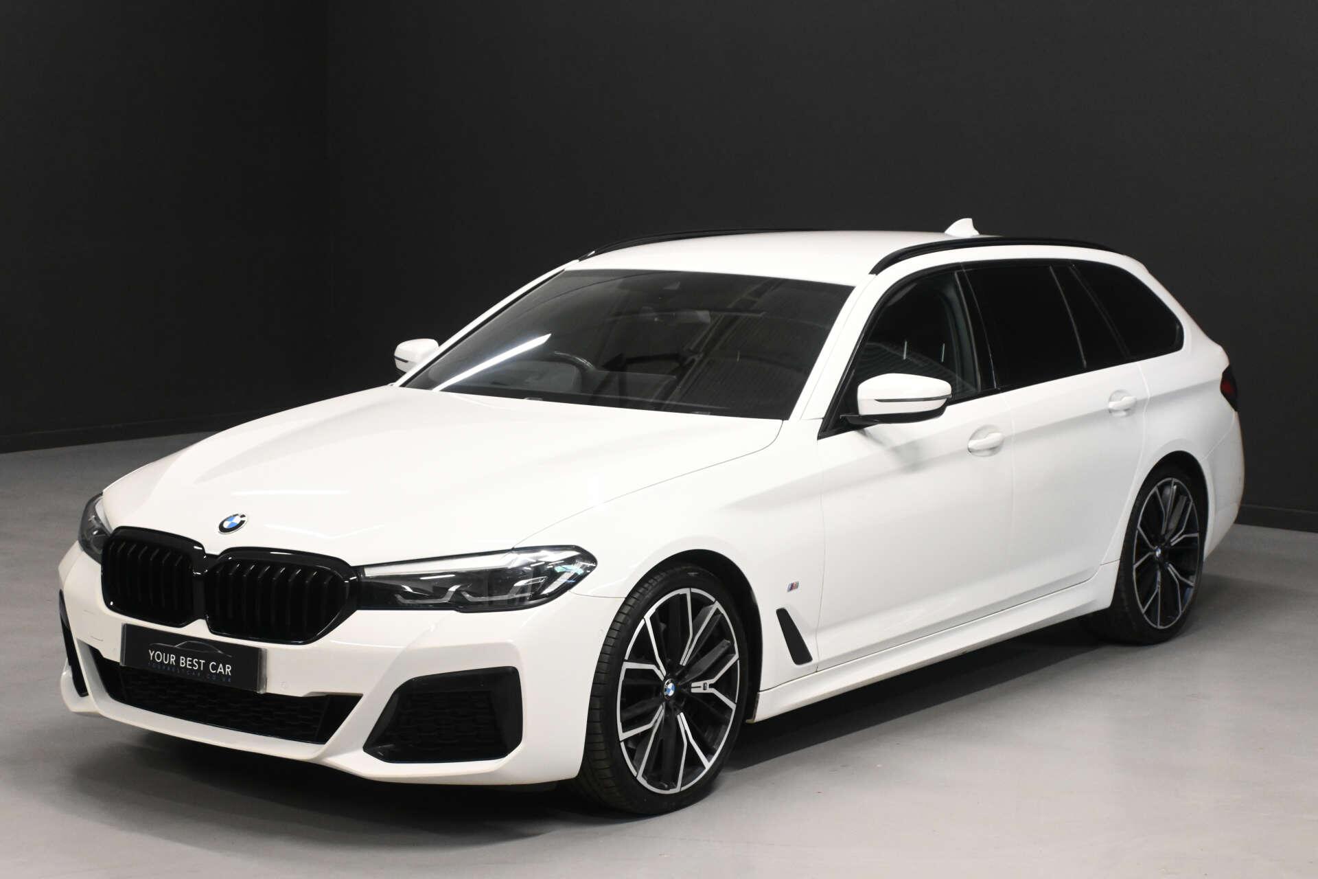 BMW 5 Series view 10