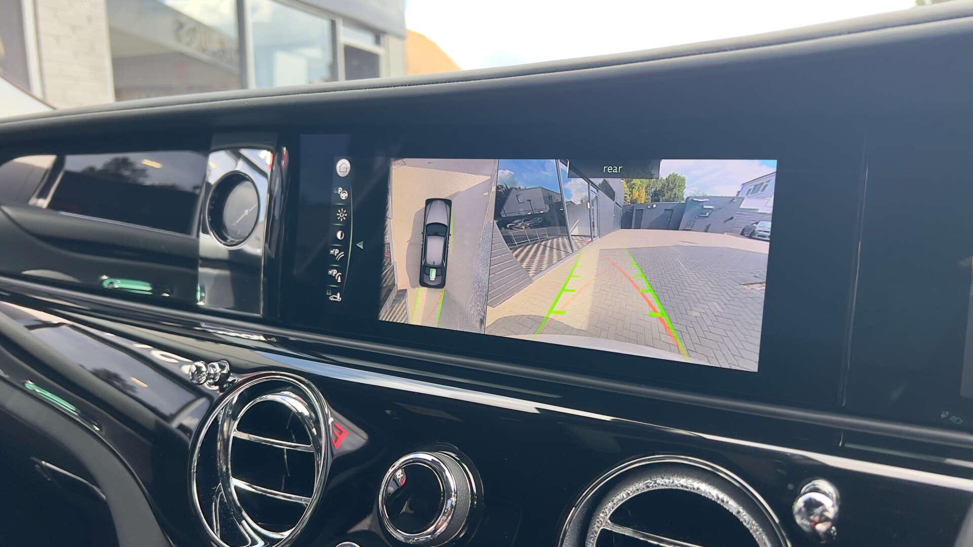 Rolls-Royce Ghost view 17