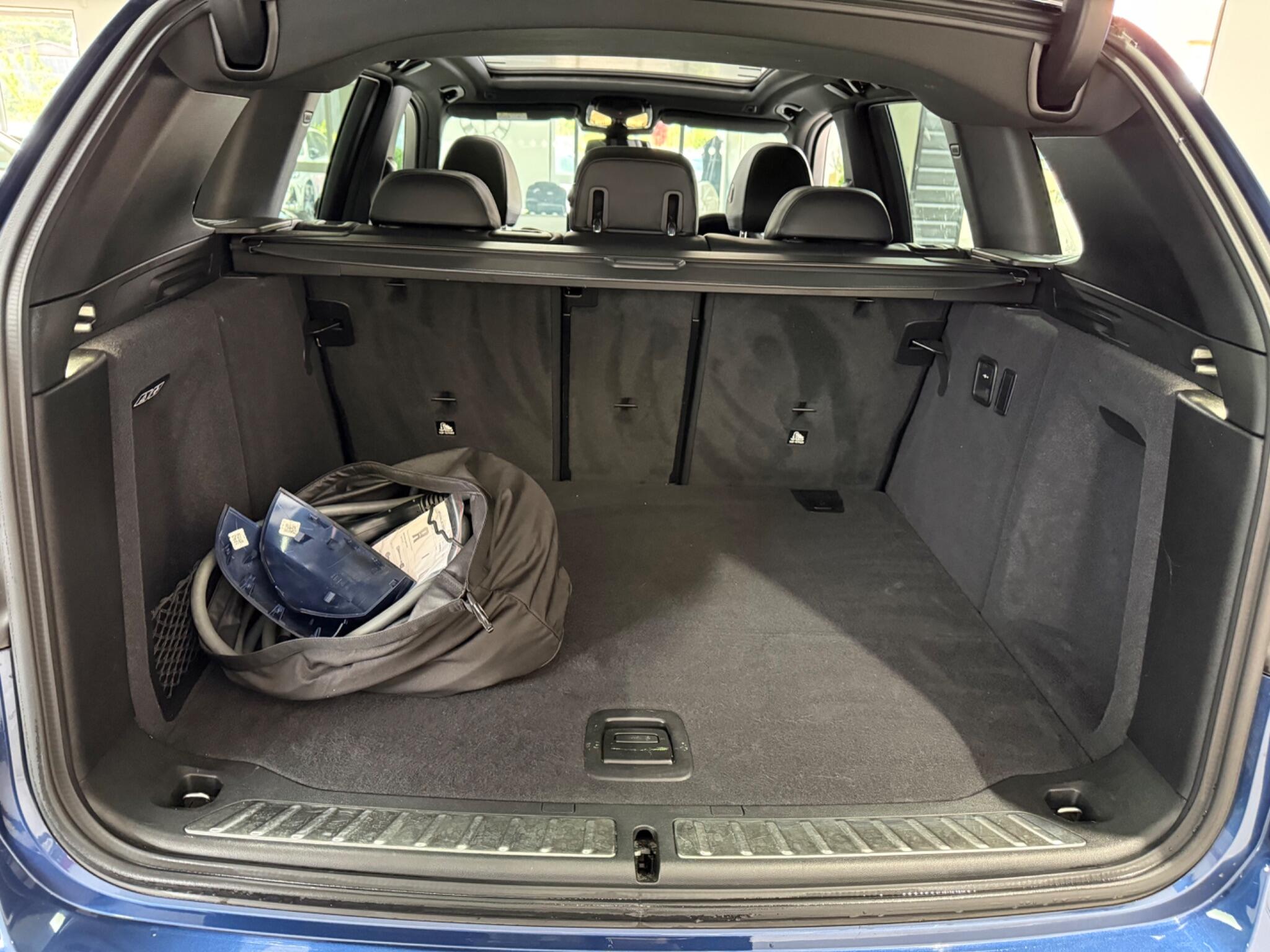 BMW Ix3 view 34