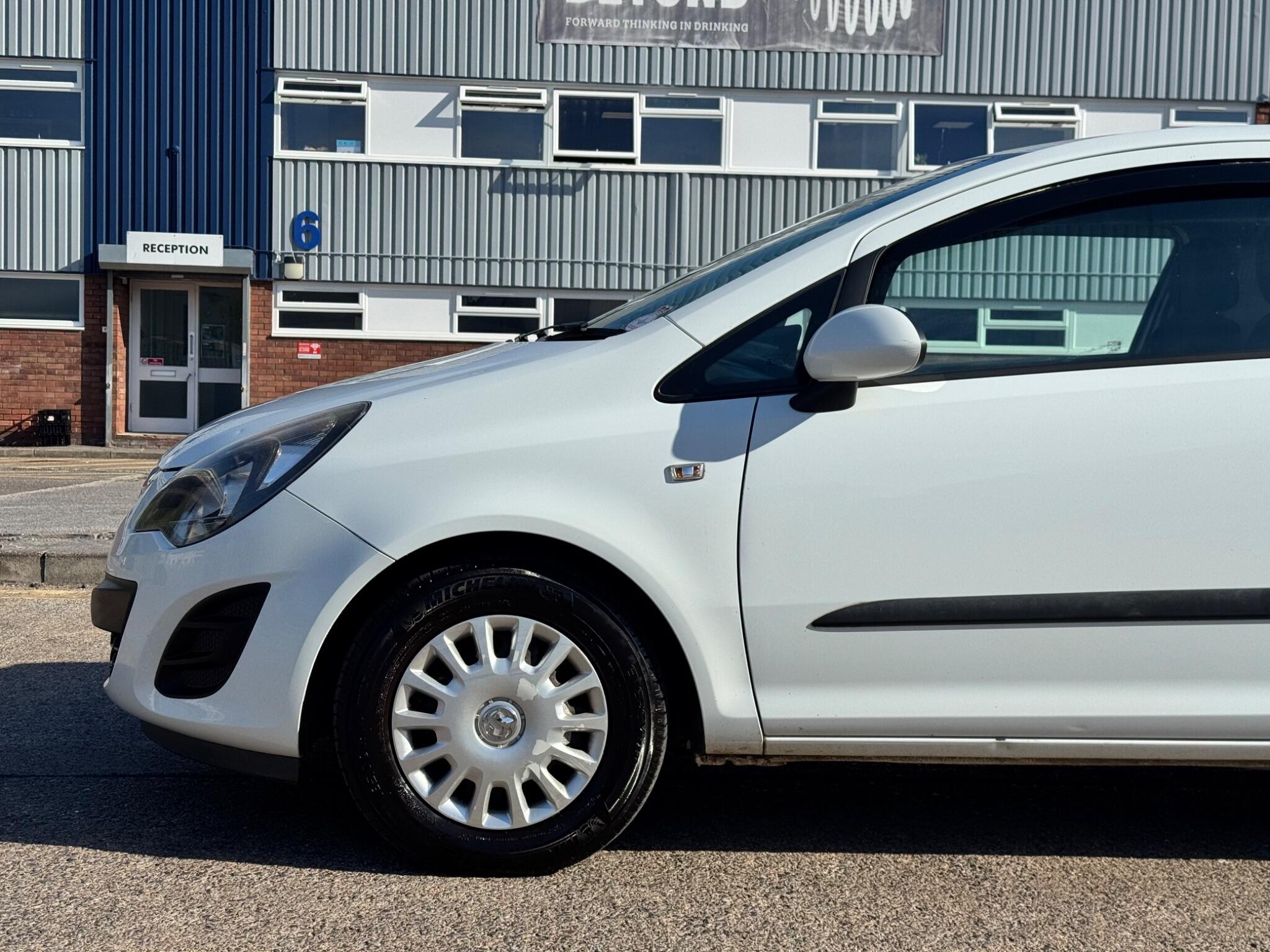 Vauxhall Corsa Van view 4
