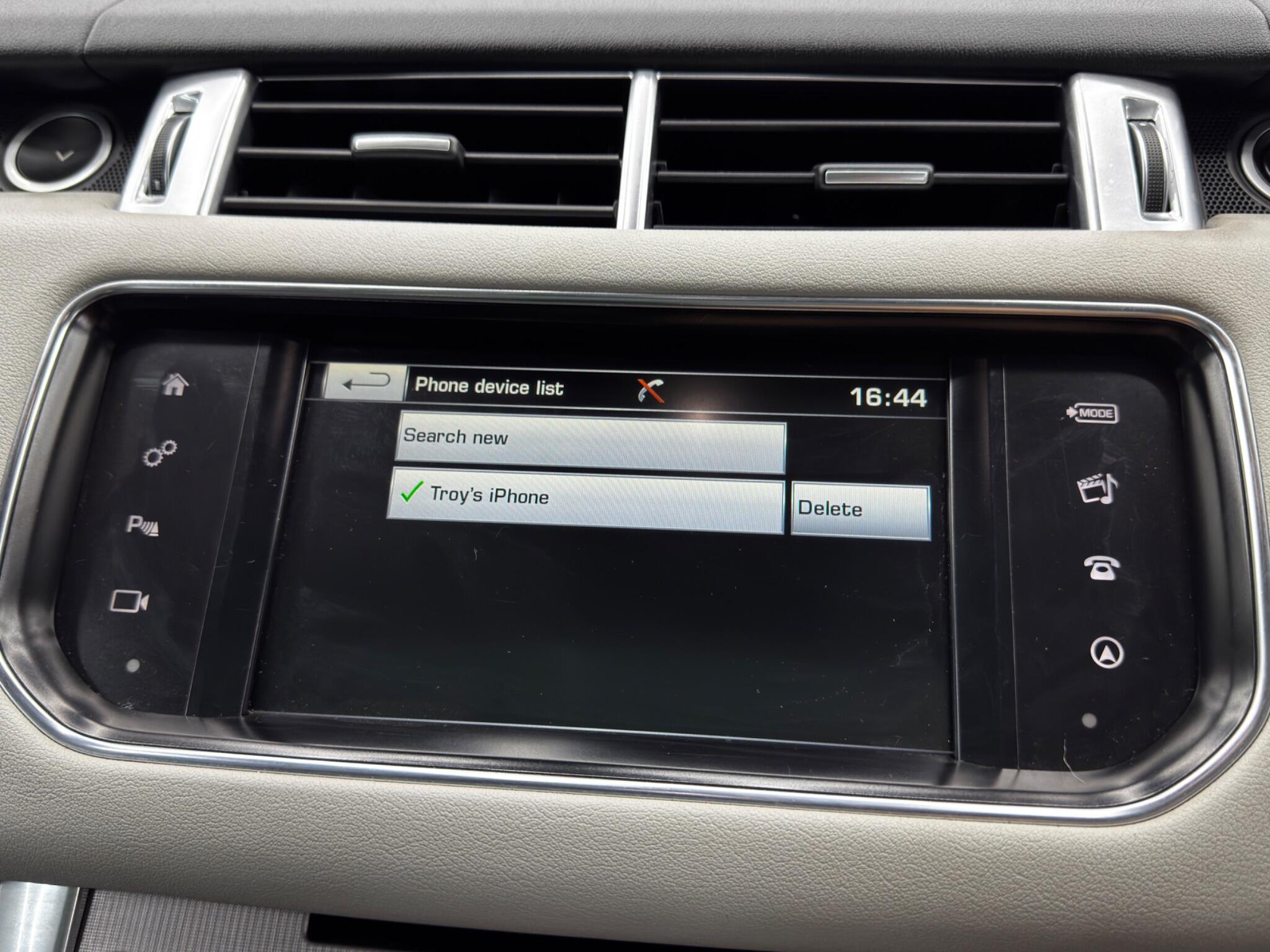 Land Rover Range Rover Sport view 31