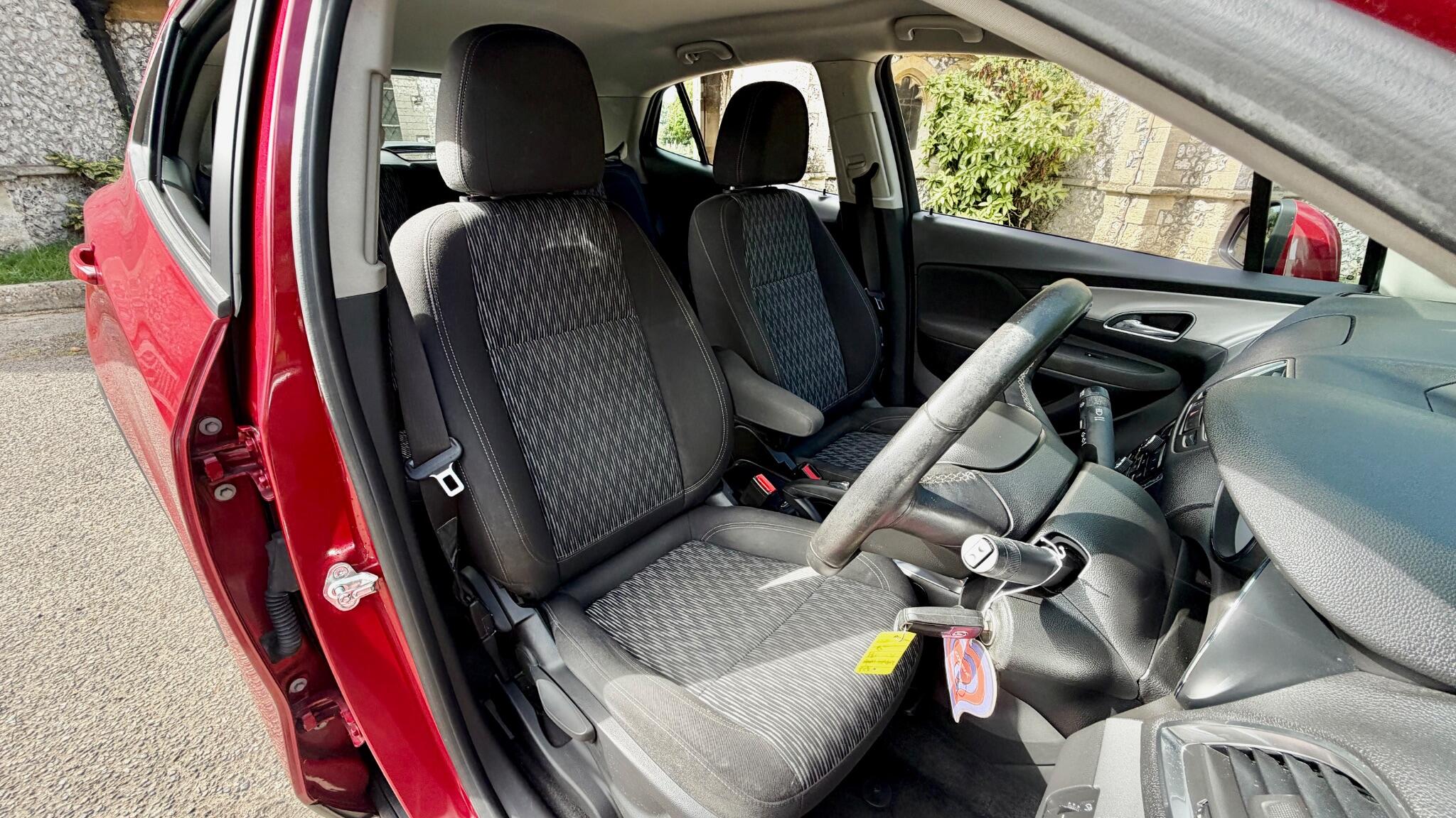 Vauxhall Mokka view 27