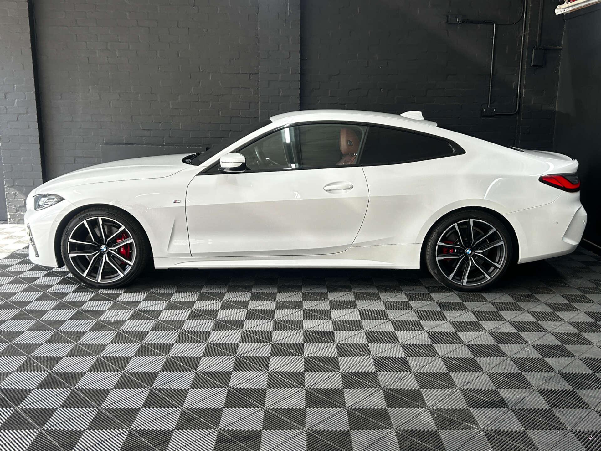 BMW 4 Series view 13