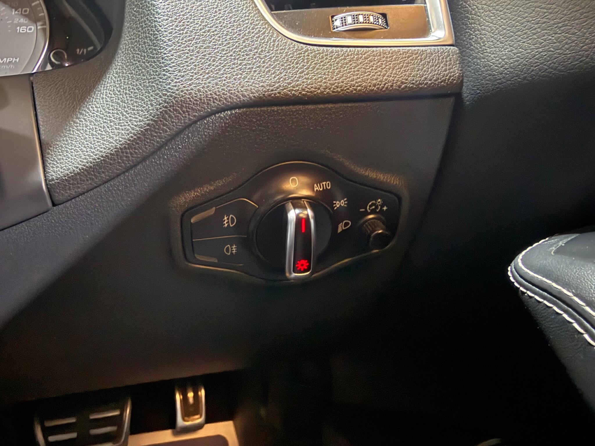 Audi SQ5 view 35
