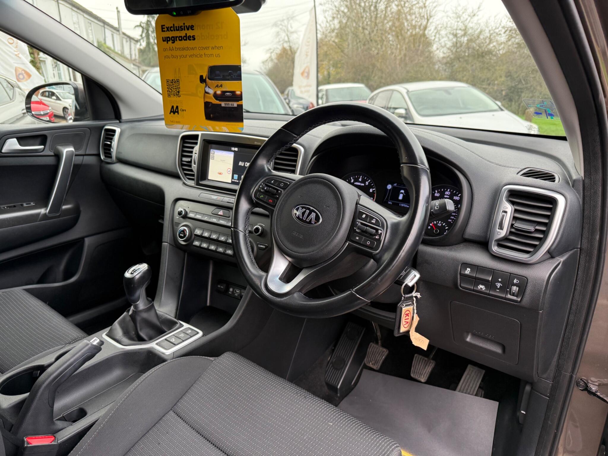 2018 Kia Sportage 1.6 GDi 2 Euro 6 (s/s) 5dr • 119,722 miles image 20
