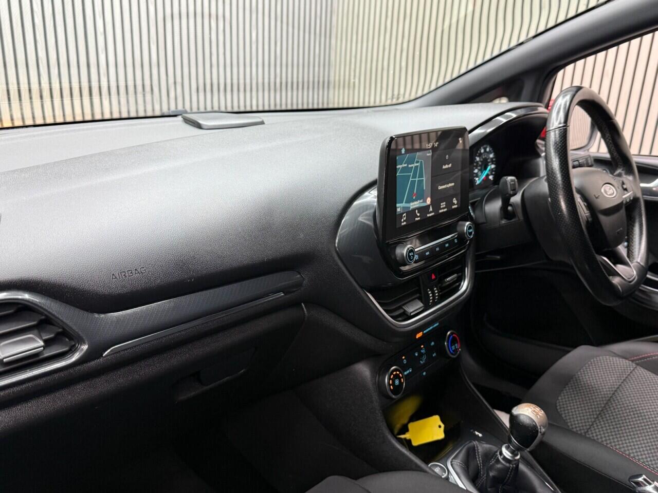 Ford Fiesta view 5