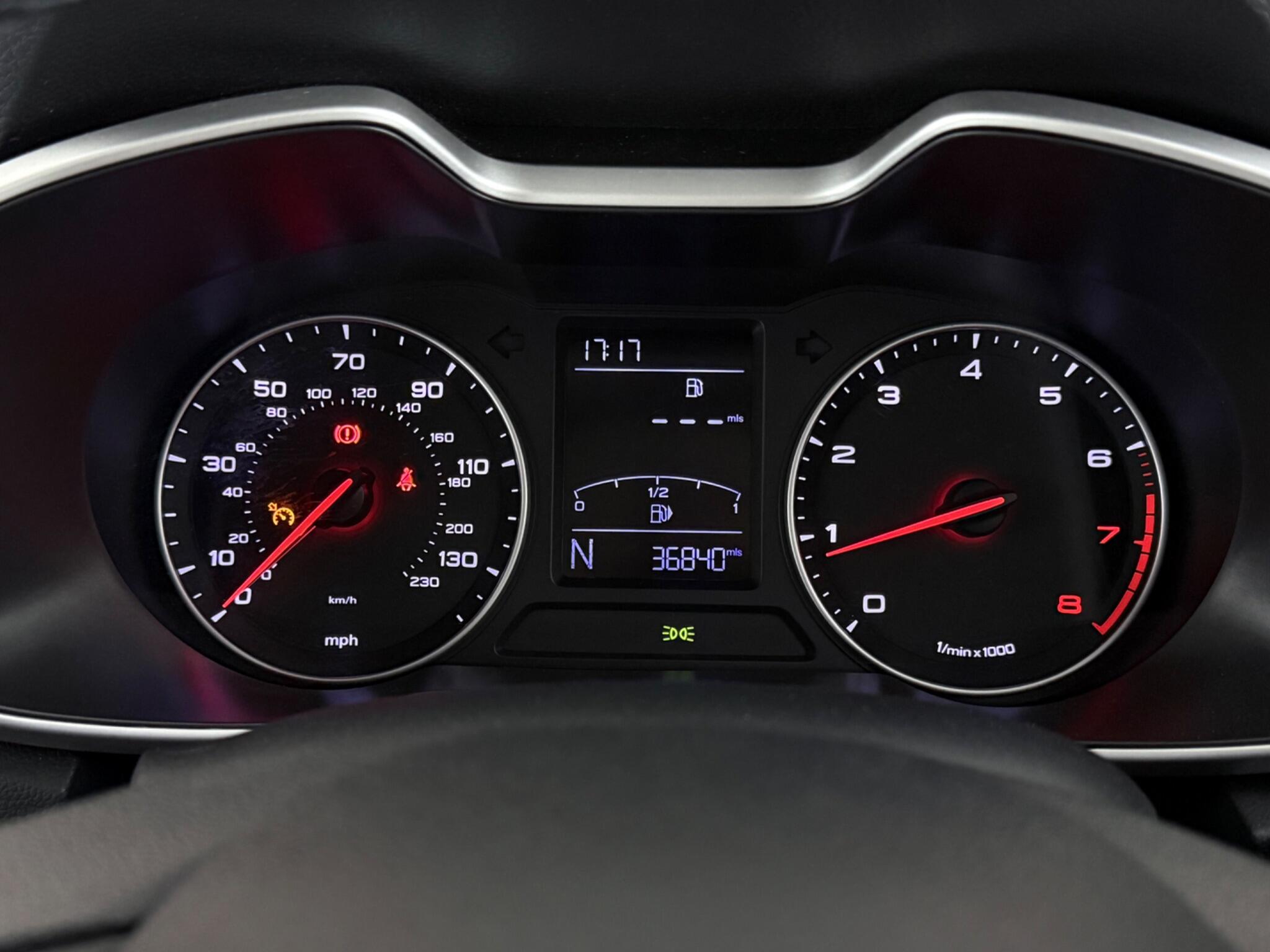 MG ZS view 15