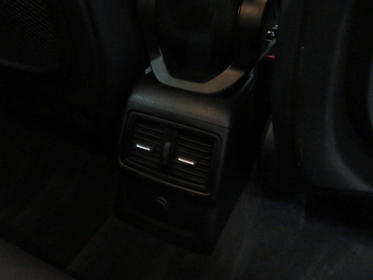 BMW X1 view 55