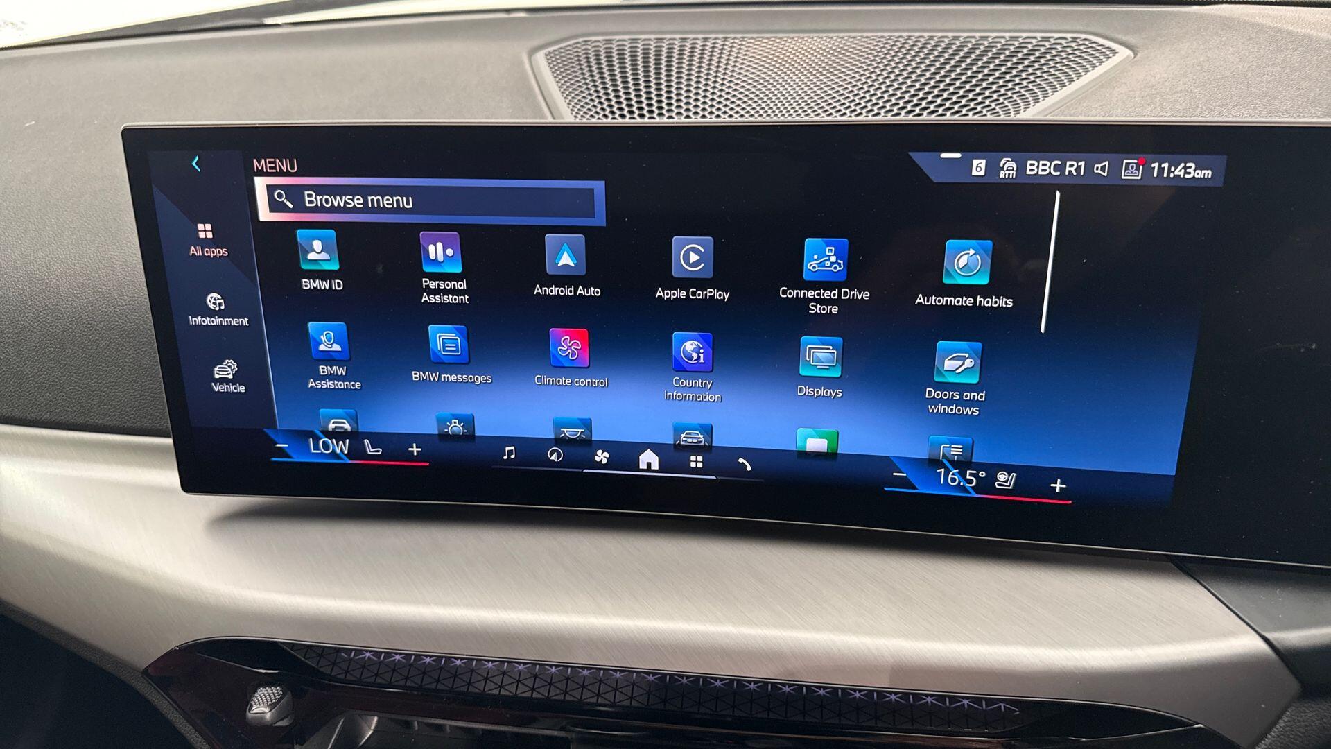 BMW 2 Series view 27