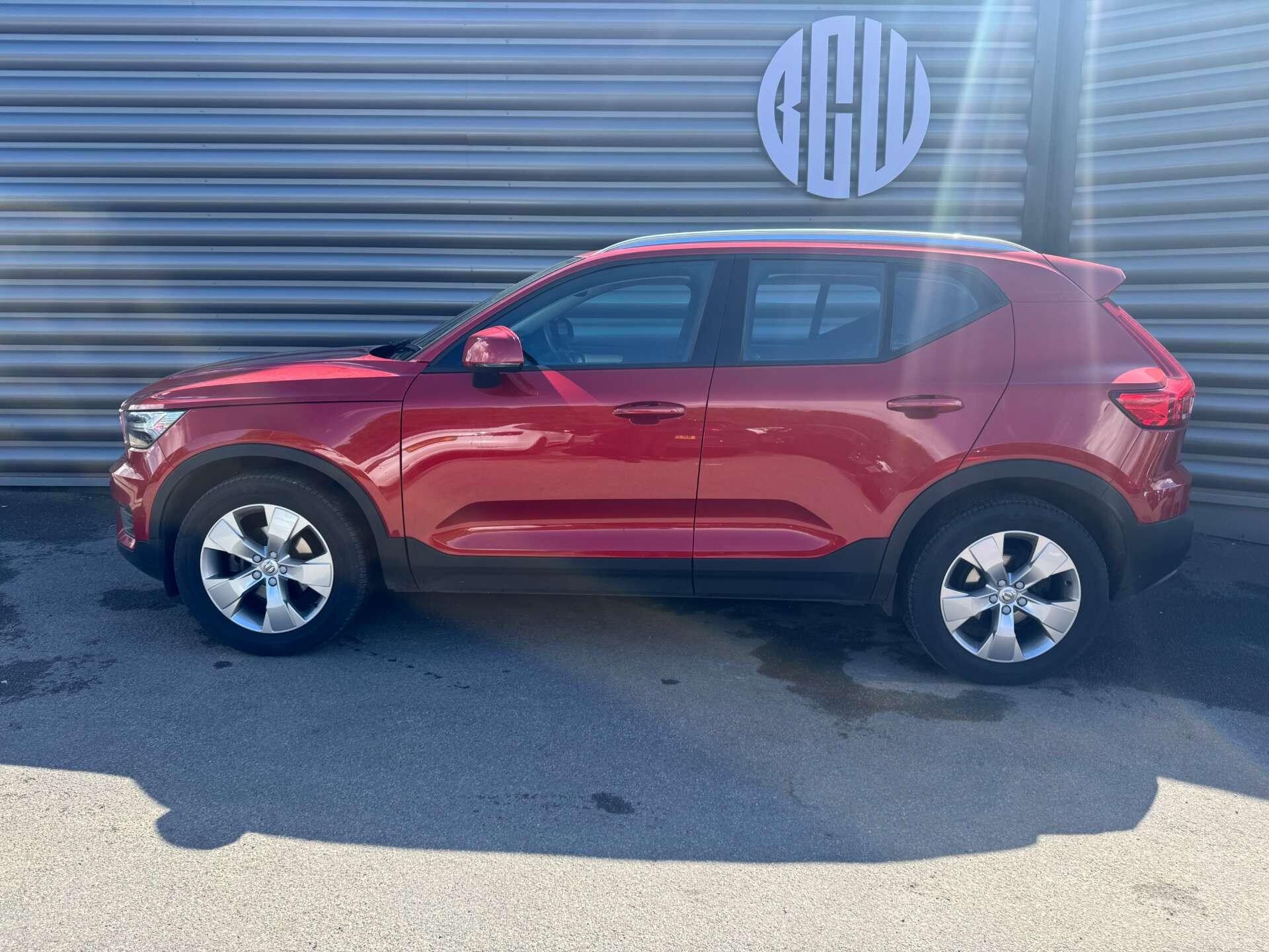 Volvo XC40 view 5