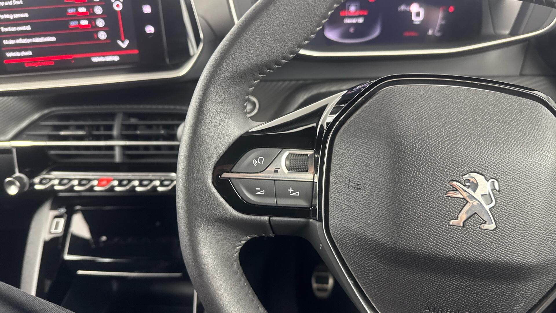 Peugeot 2008 view 41