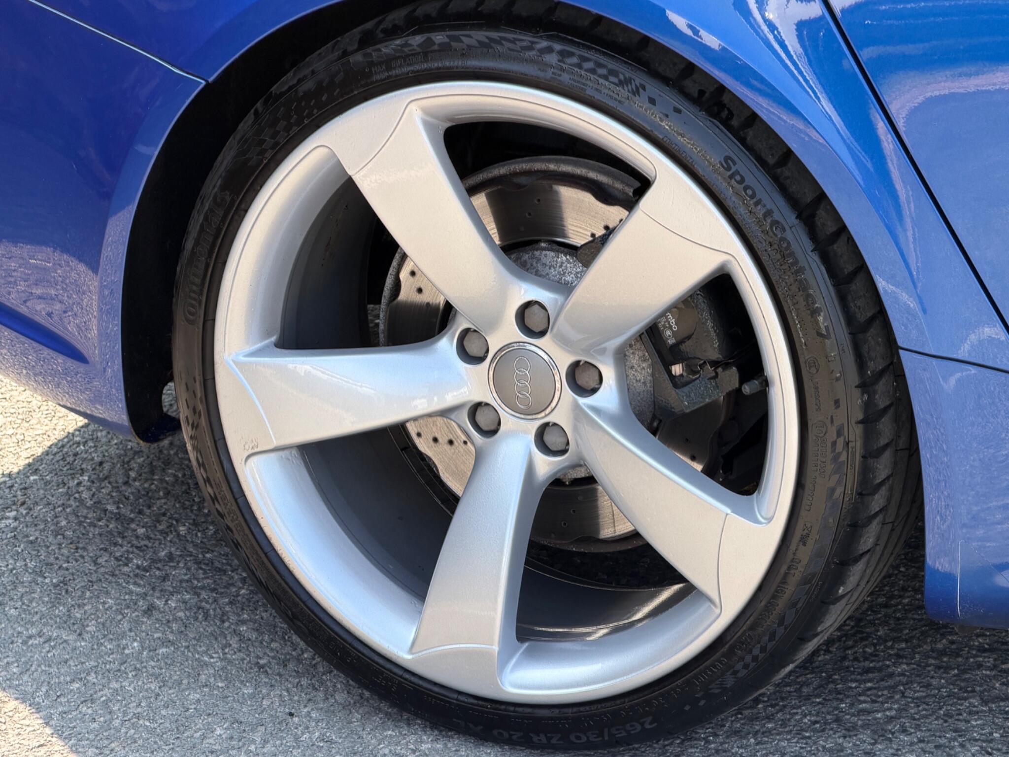 Audi RS4 view 61