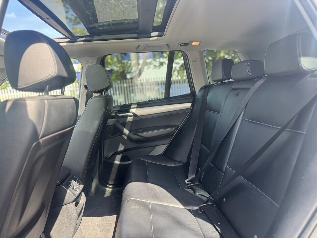 BMW X3 view 15