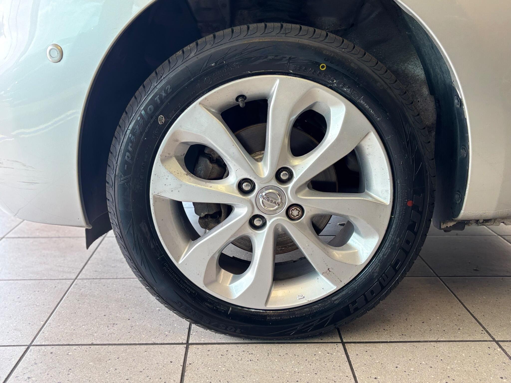 Nissan Micra view 18