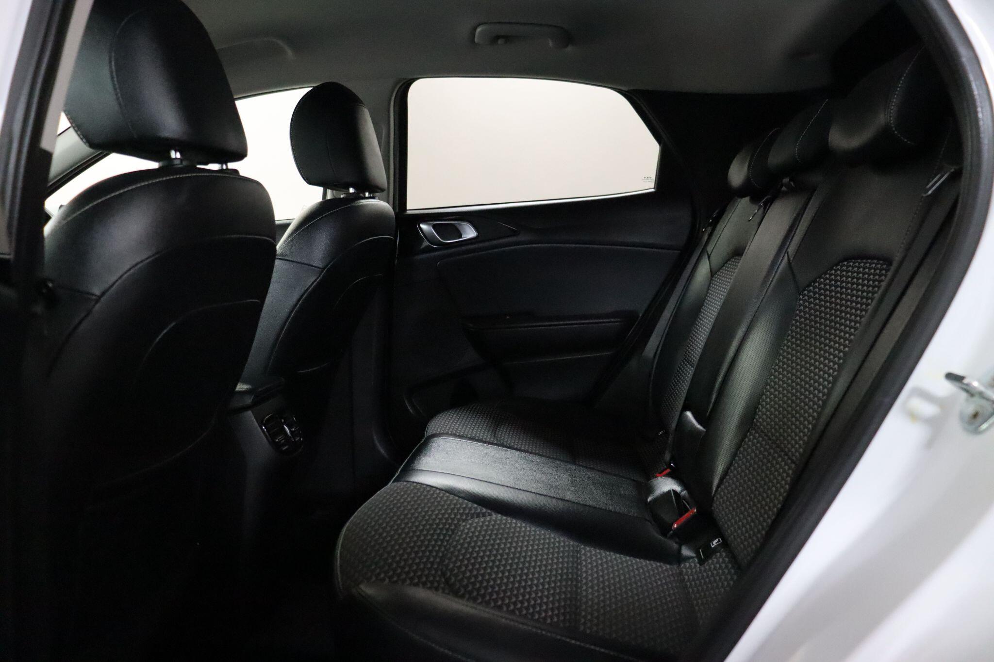 Kia Xceed view 42