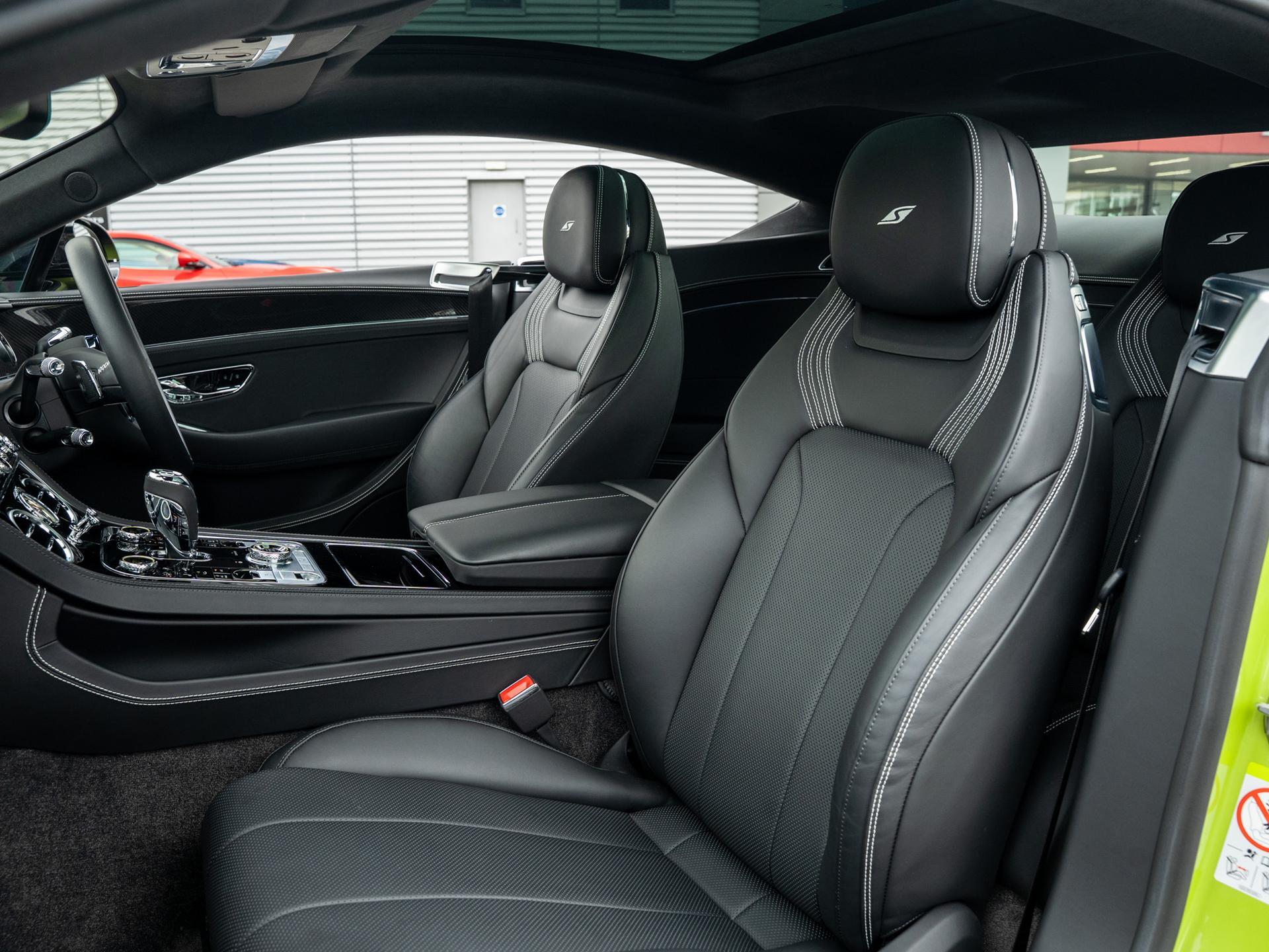 Bentley Continental view 20
