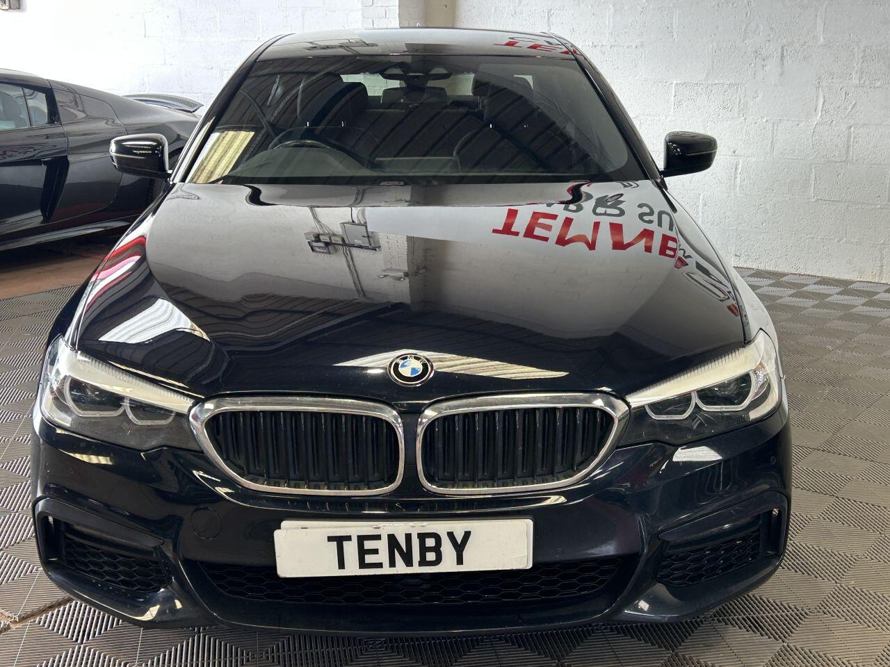 BMW 5 Series view 3
