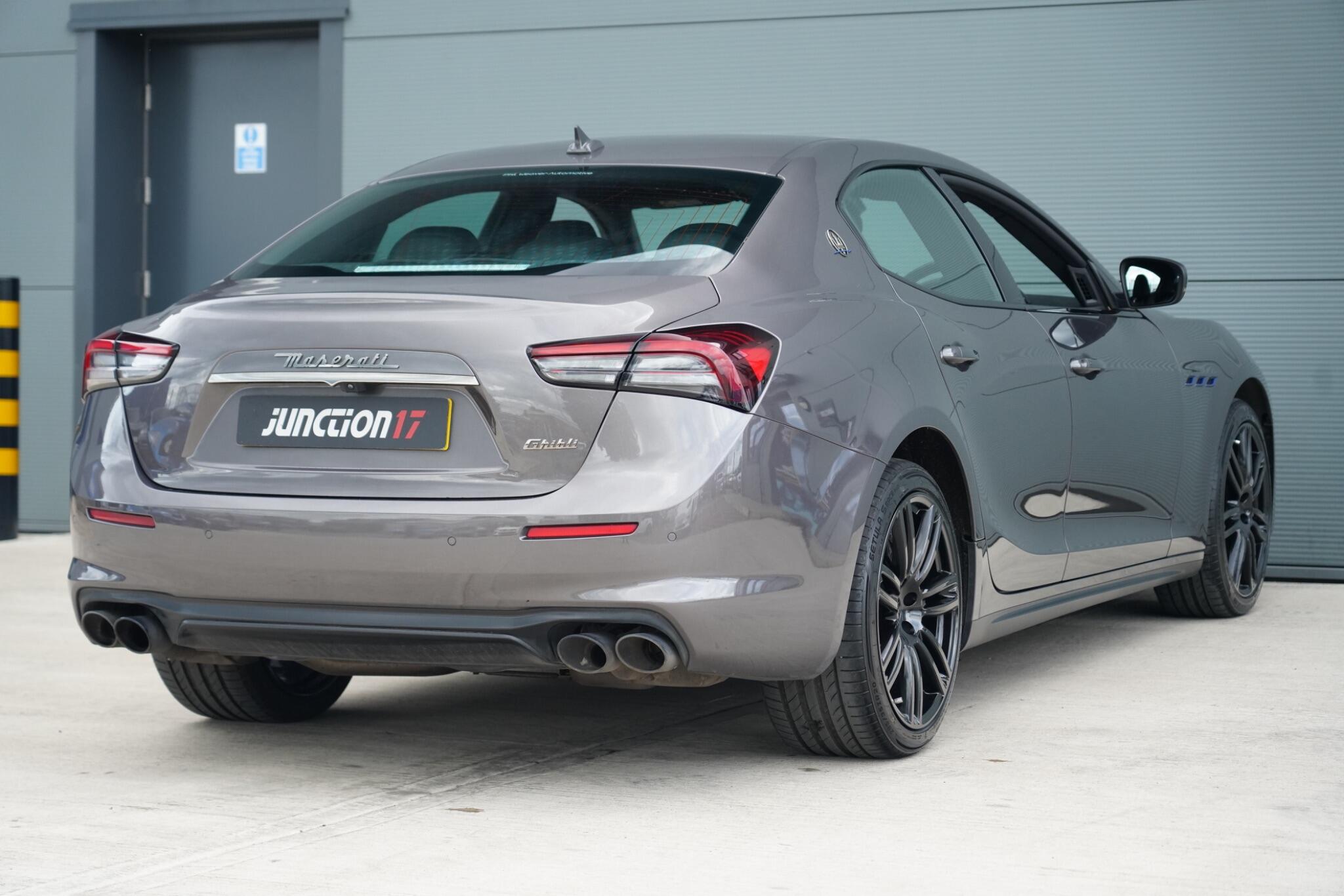 Maserati Ghibli view 9