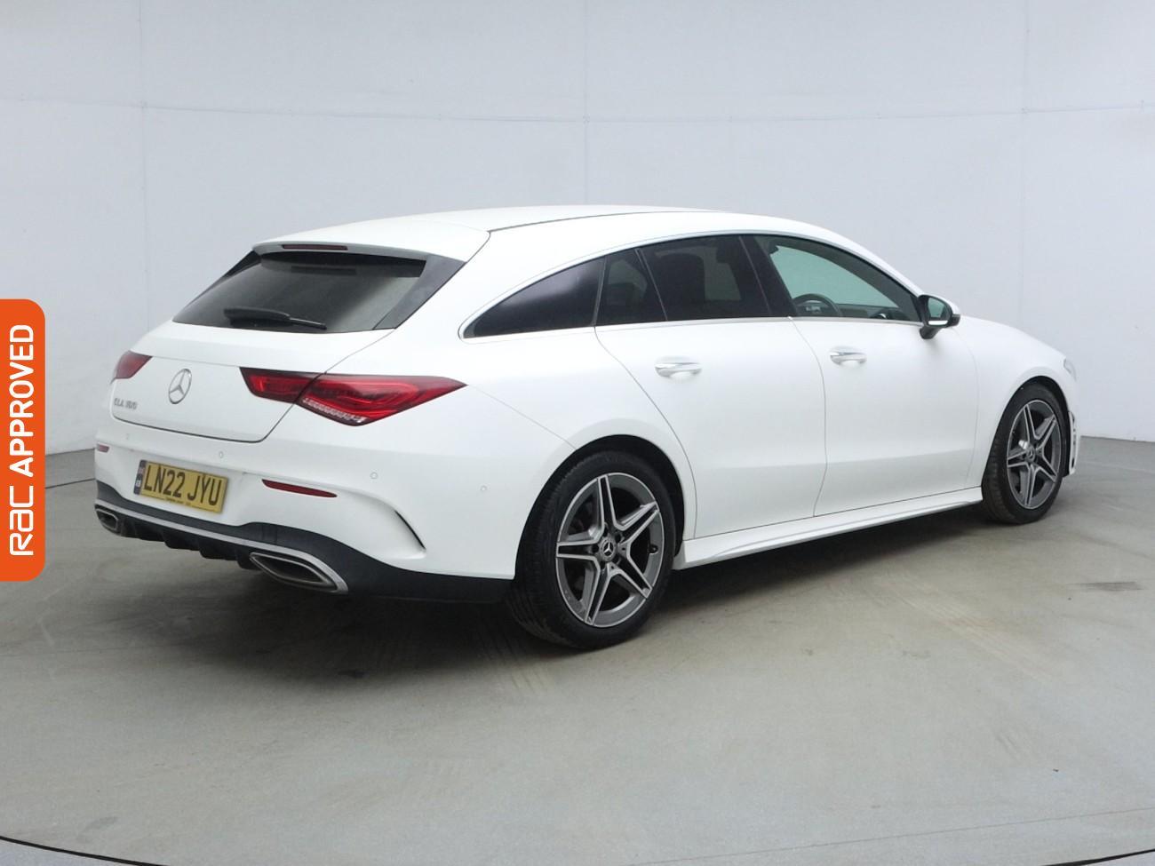 Mercedes-Benz Cla view 32