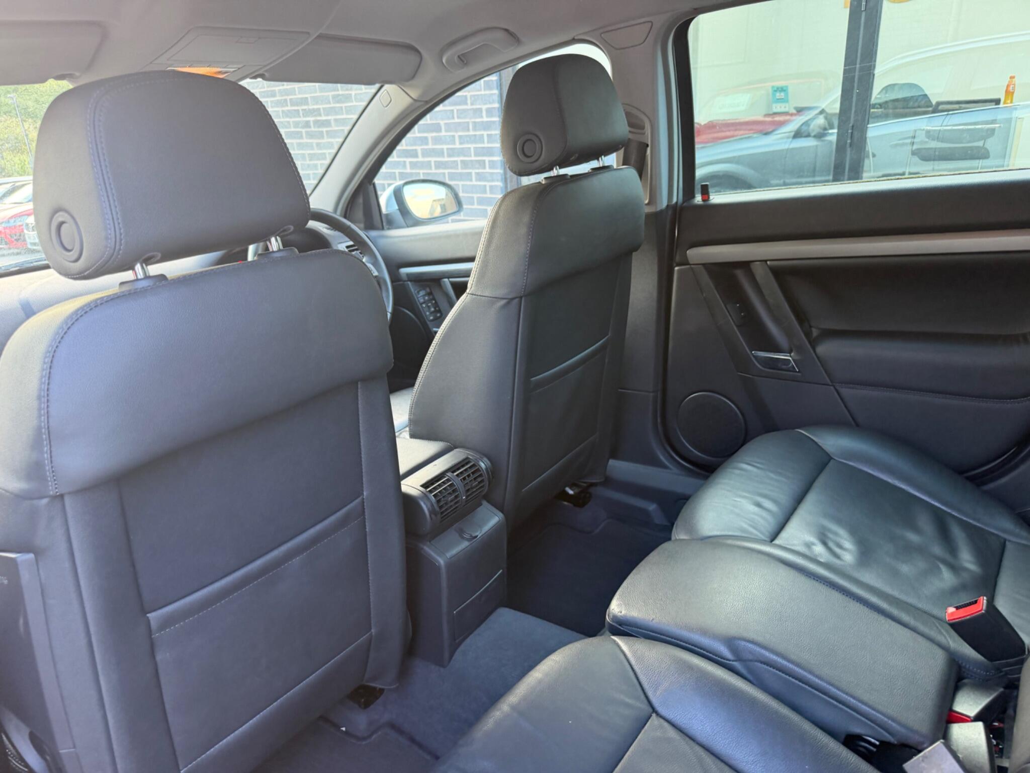 Vauxhall Signum view 27