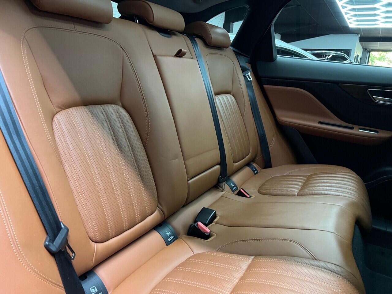 Jaguar F-Pace view 42